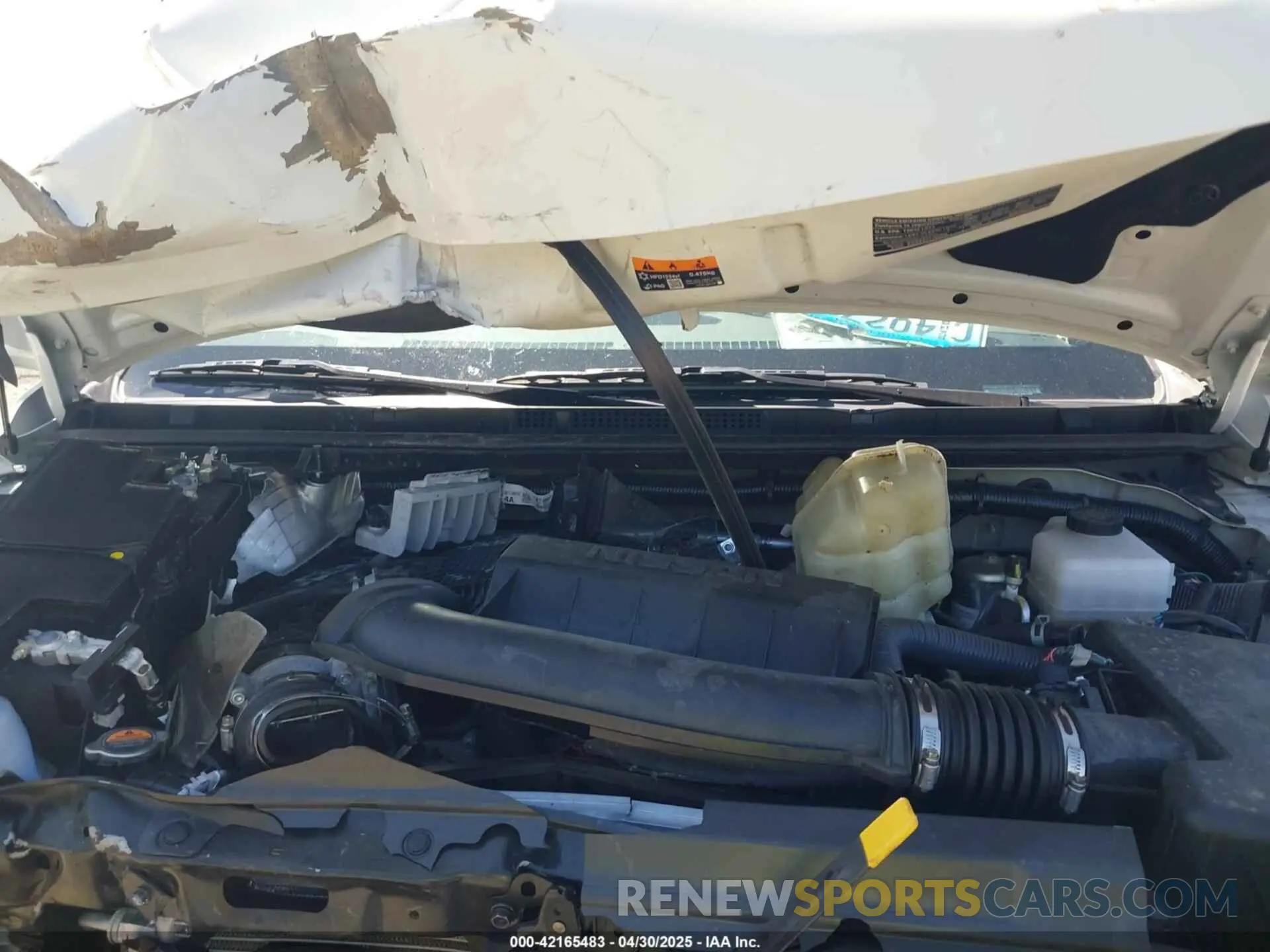10 Photograph of a damaged car 1N6ED1CL2RN671303 NISSAN FRONTIER 2024
