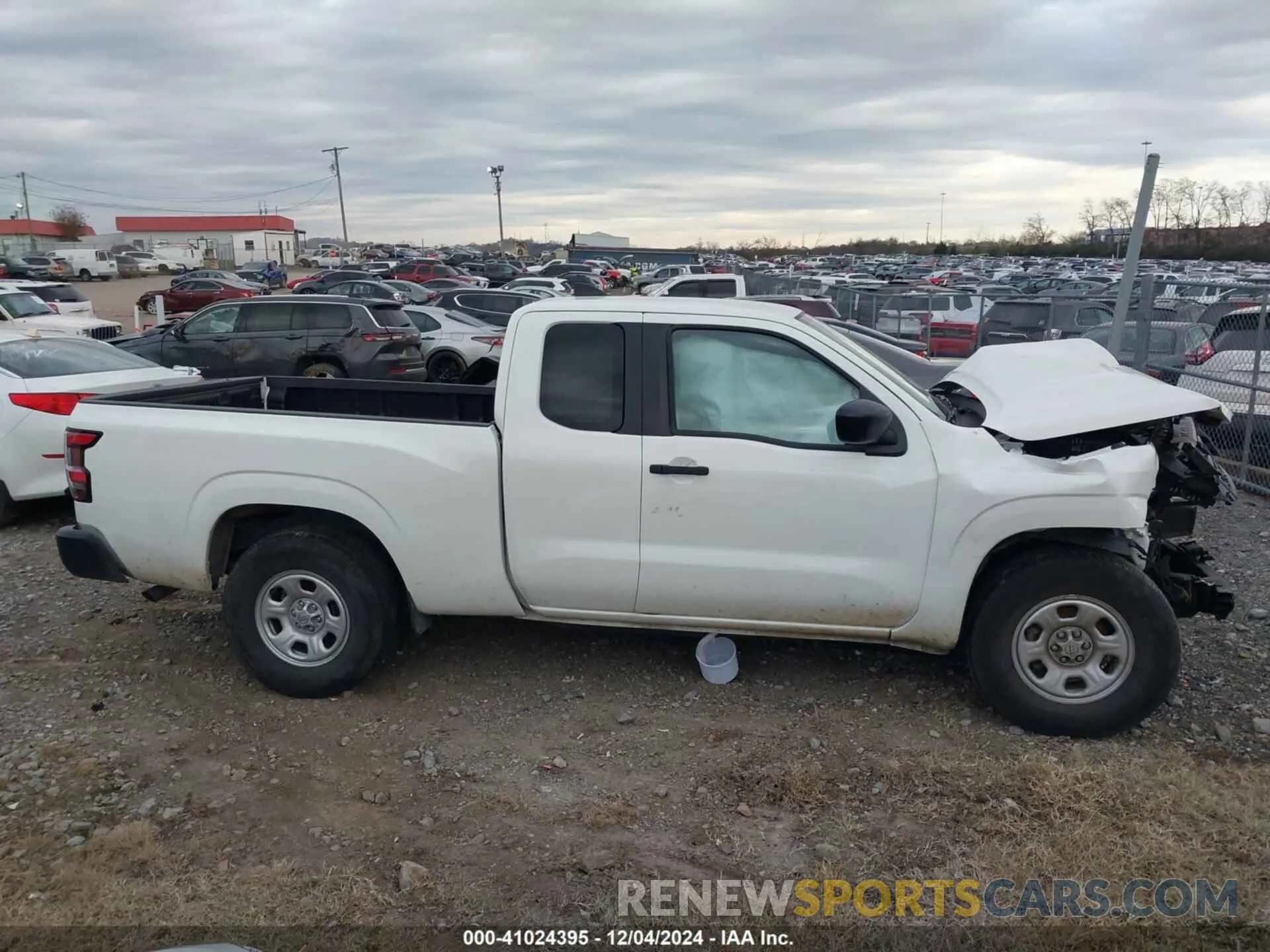 13 Photograph of a damaged car 1N6ED1CL4RN642577 NISSAN FRONTIER 2024