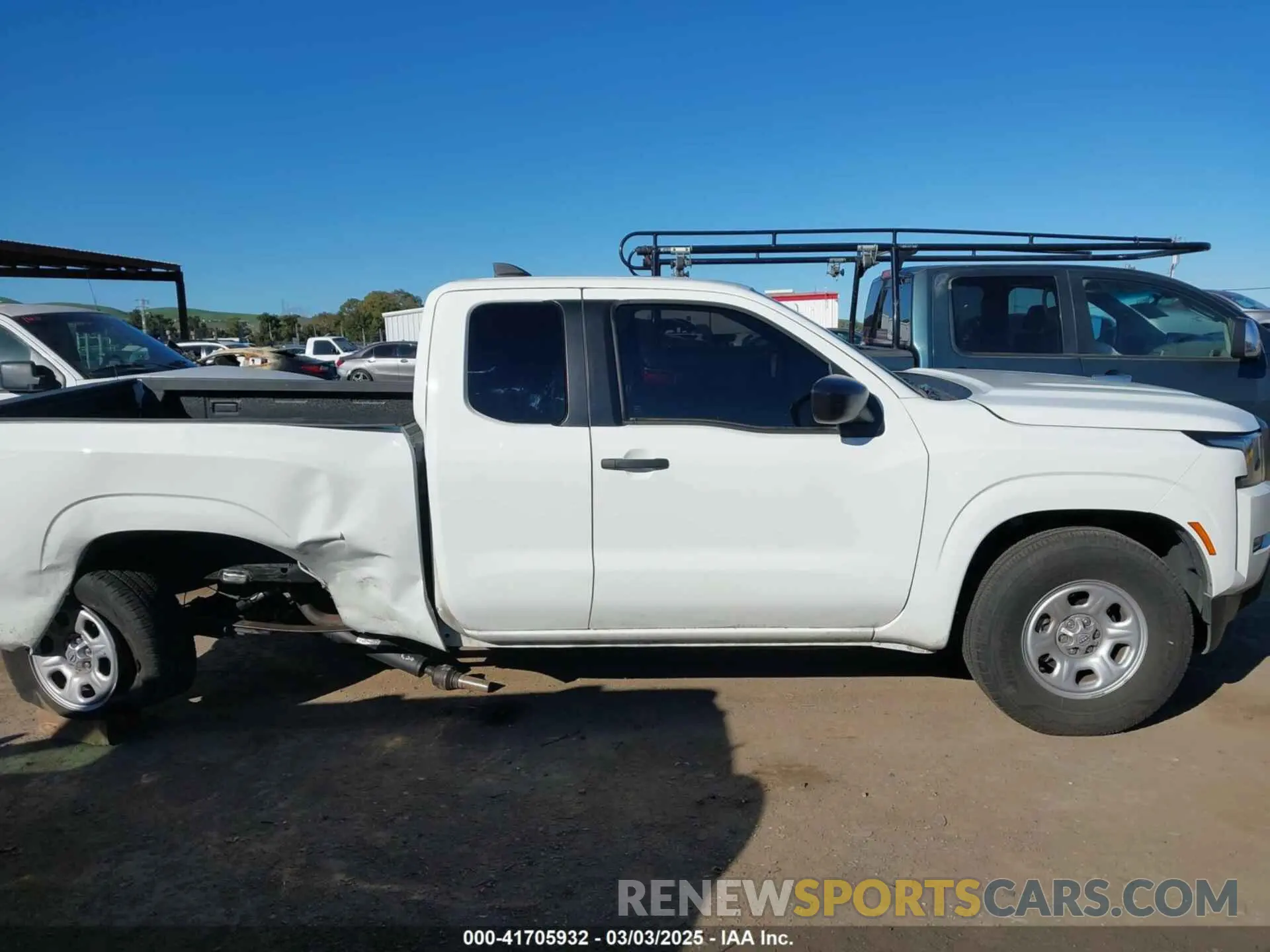13 Photograph of a damaged car 1N6ED1CL5RN639610 NISSAN FRONTIER 2024