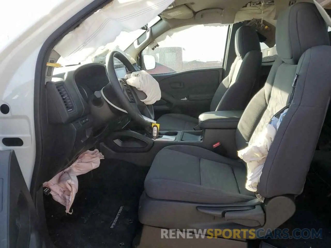 7 Photograph of a damaged car 1N6ED1CL5RN674826 NISSAN FRONTIER 2024