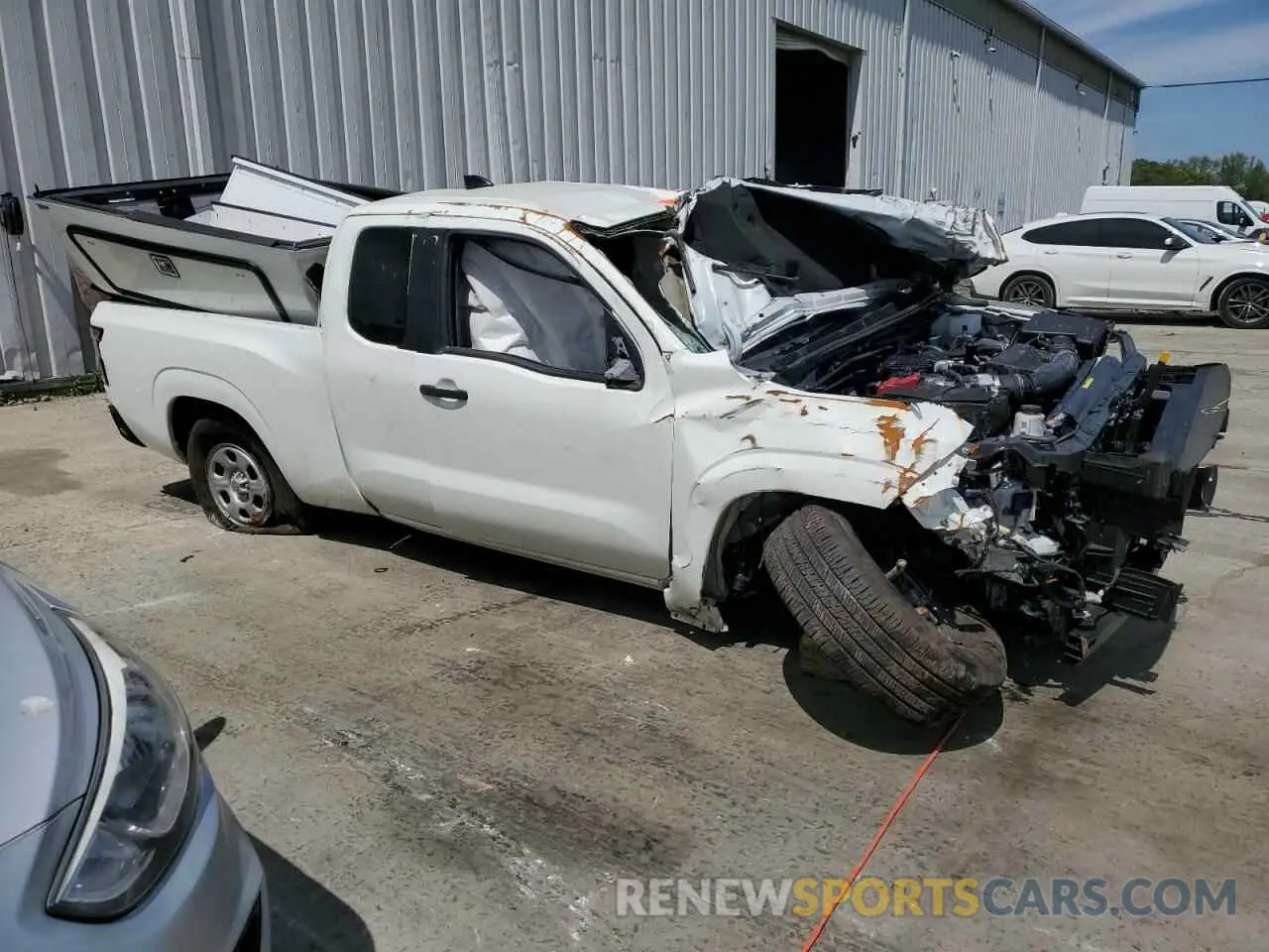 4 Photograph of a damaged car 1N6ED1CL6RN629989 NISSAN FRONTIER 2024