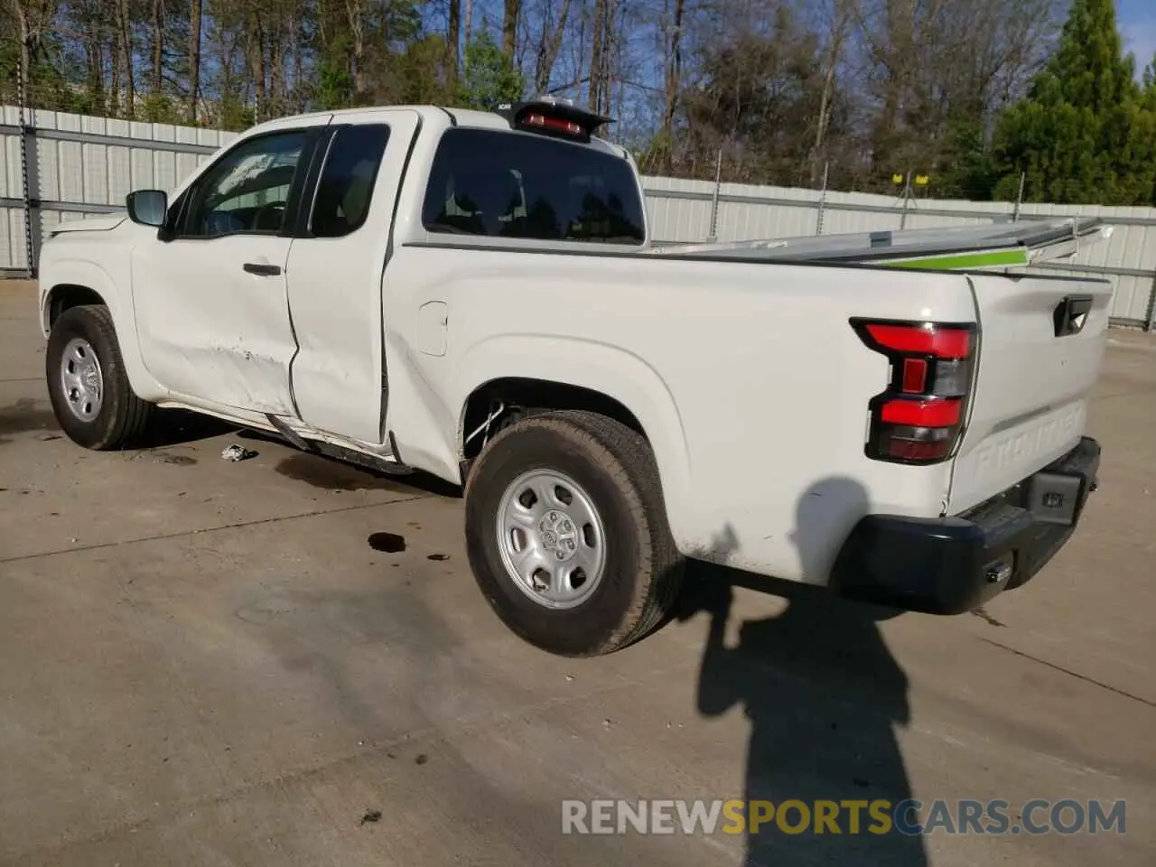 2 Photograph of a damaged car 1N6ED1CL6RN665729 NISSAN FRONTIER 2024