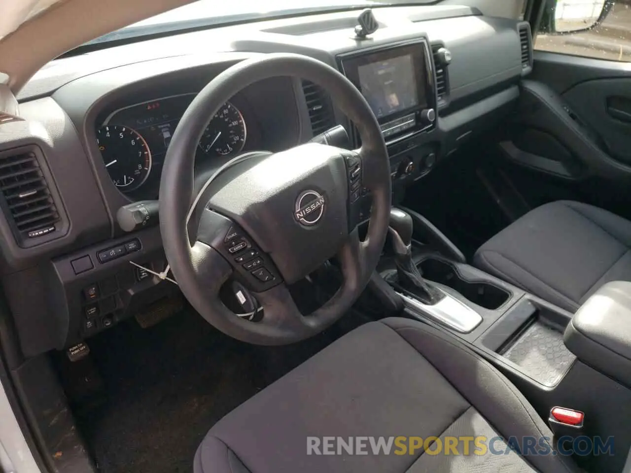 8 Photograph of a damaged car 1N6ED1CL6RN665729 NISSAN FRONTIER 2024