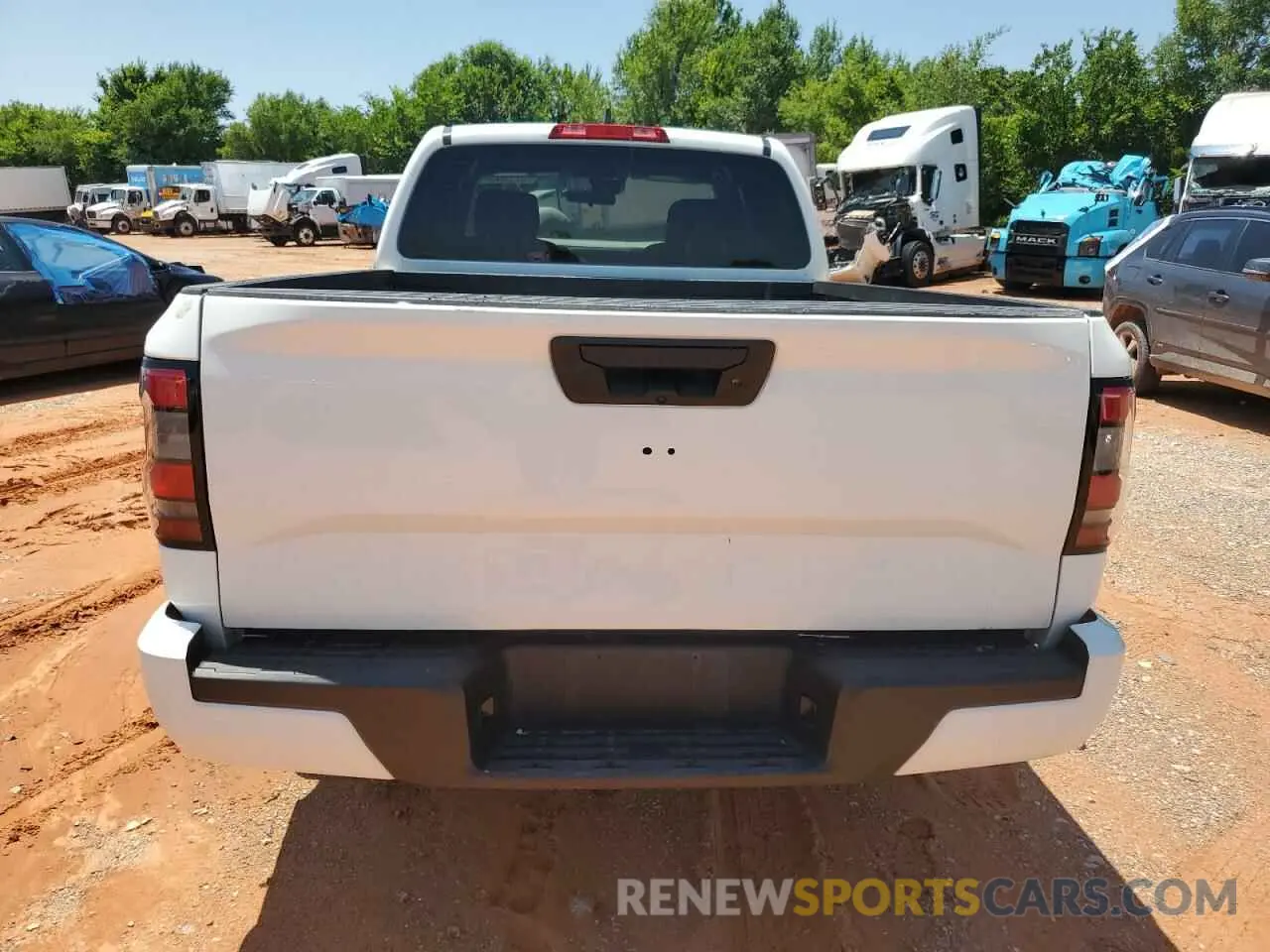 6 Photograph of a damaged car 1N6ED1CLXRN631616 NISSAN FRONTIER 2024