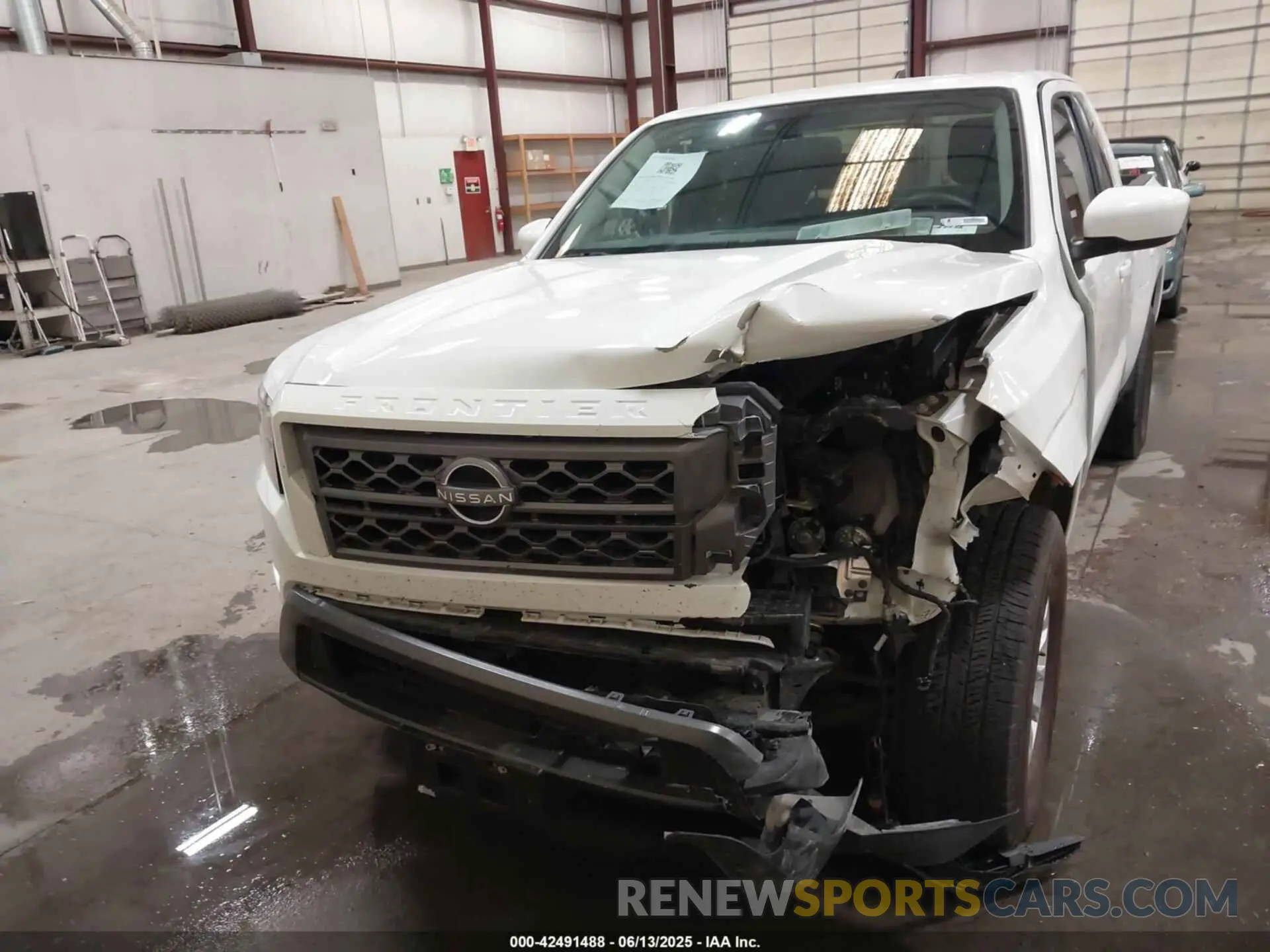 13 Photograph of a damaged car 1N6ED1CM3RN671481 NISSAN FRONTIER 2024