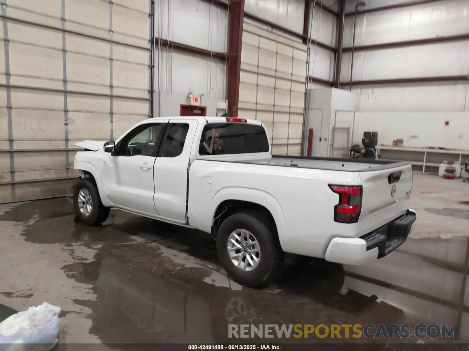 3 Photograph of a damaged car 1N6ED1CM3RN671481 NISSAN FRONTIER 2024