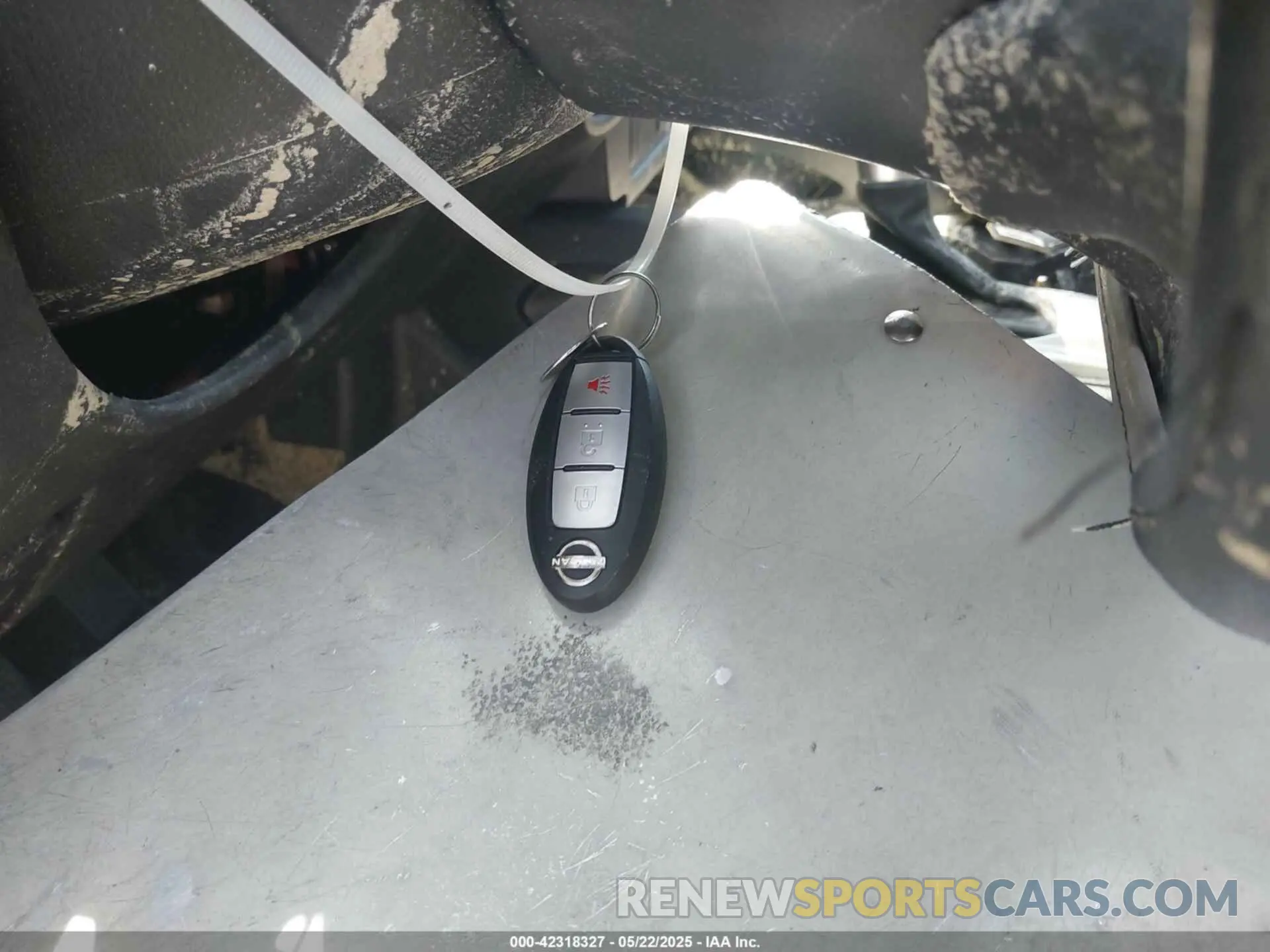 11 Photograph of a damaged car 1N6ED1CMXRN655844 NISSAN FRONTIER 2024