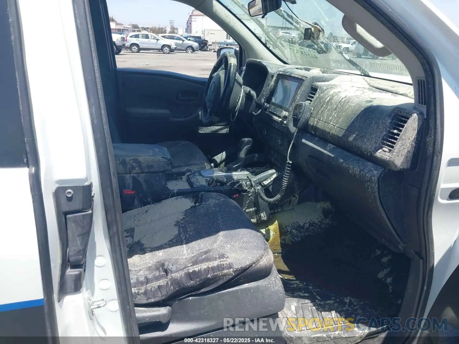 5 Photograph of a damaged car 1N6ED1CMXRN655844 NISSAN FRONTIER 2024