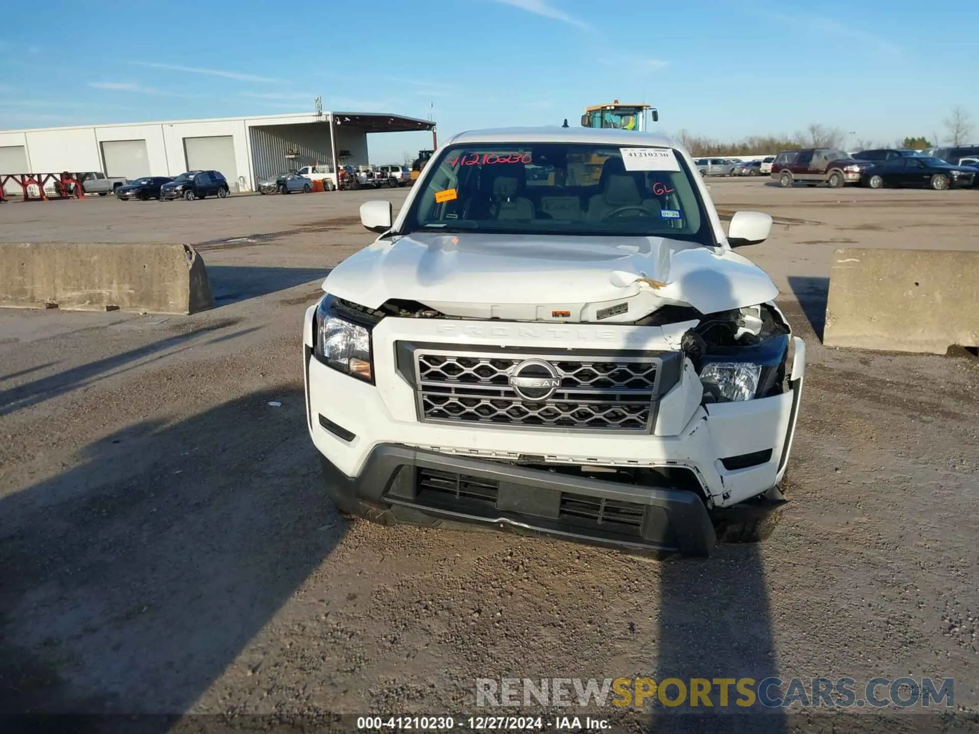12 Photograph of a damaged car 1N6ED1EJ0RN618921 NISSAN FRONTIER 2024