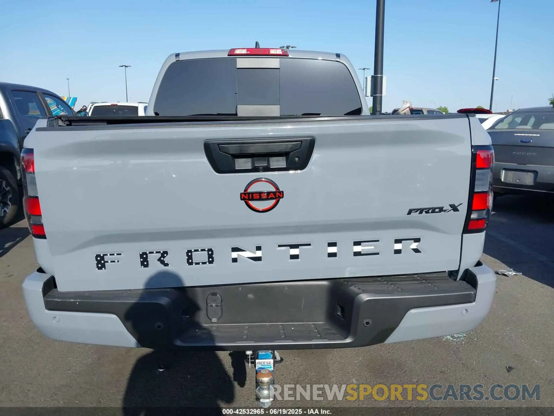 17 Photograph of a damaged car 1N6ED1EJ2RN665075 NISSAN FRONTIER 2024