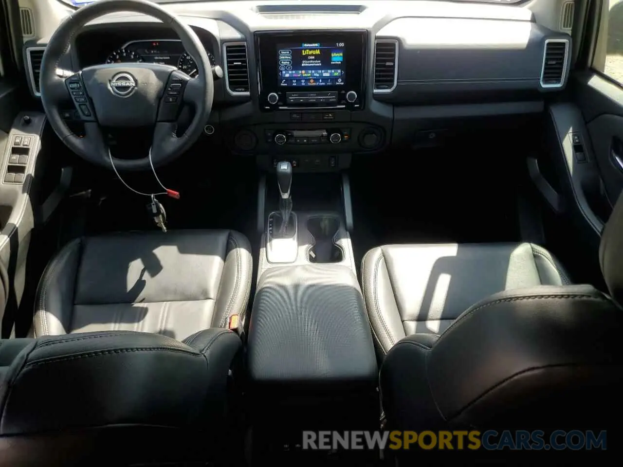 8 Photograph of a damaged car 1N6ED1EJ4RN606755 NISSAN FRONTIER 2024