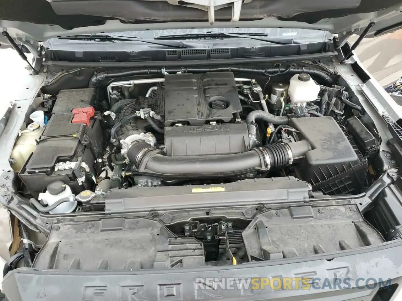 11 Photograph of a damaged car 1N6ED1EJ4RN657334 NISSAN FRONTIER 2024
