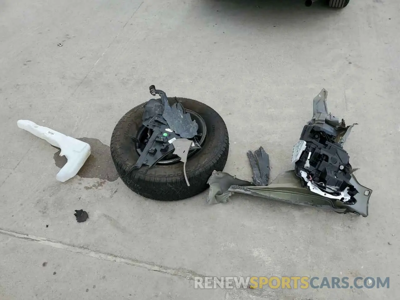 12 Photograph of a damaged car 1N6ED1EJ4RN657334 NISSAN FRONTIER 2024