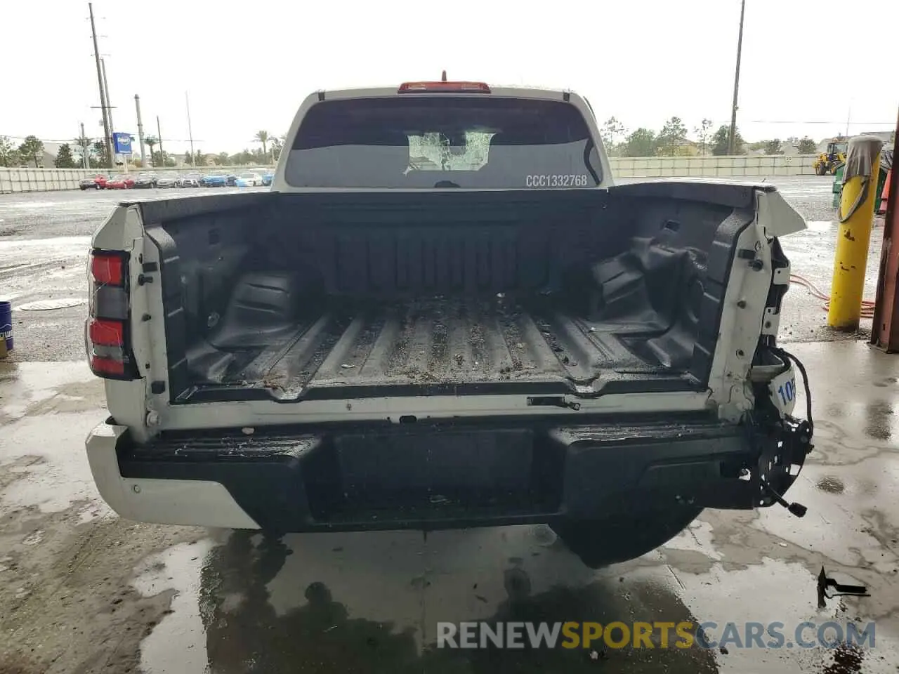 6 Photograph of a damaged car 1N6ED1EJ5RN619448 NISSAN FRONTIER 2024