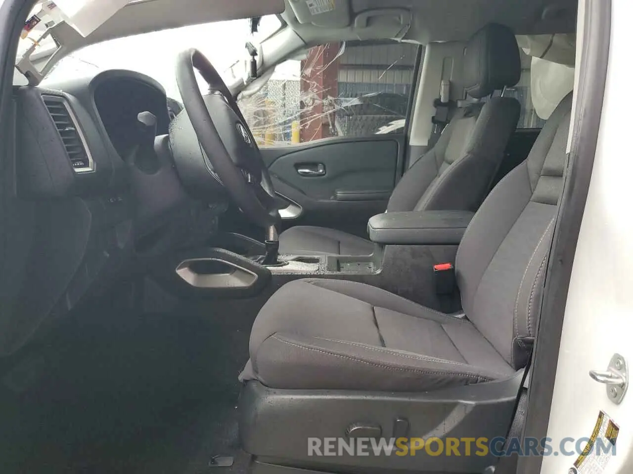 7 Photograph of a damaged car 1N6ED1EJ5RN619448 NISSAN FRONTIER 2024