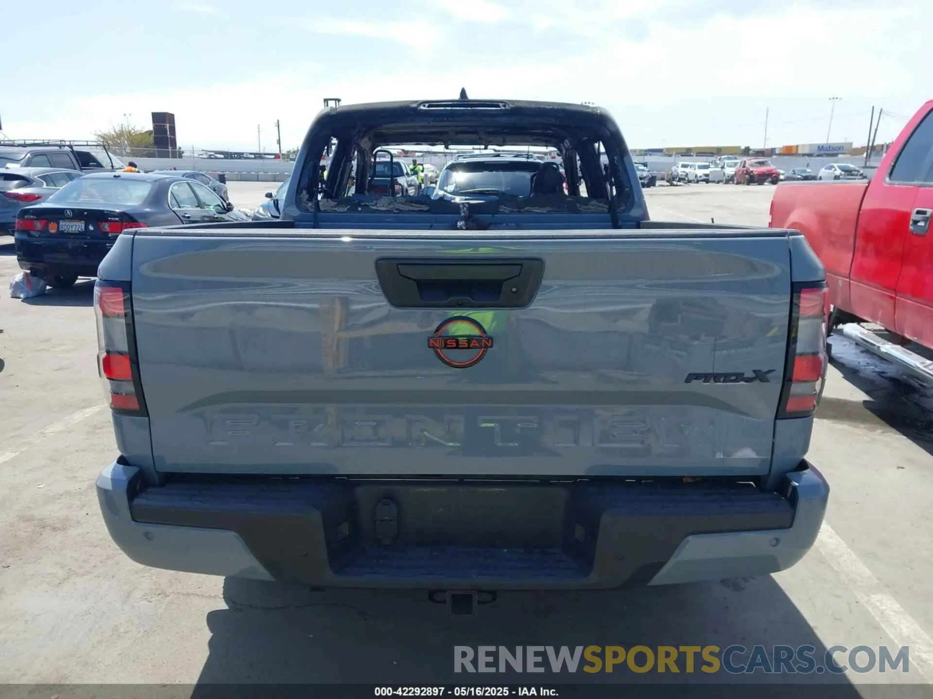 16 Photograph of a damaged car 1N6ED1EJ7RN602179 NISSAN FRONTIER 2024