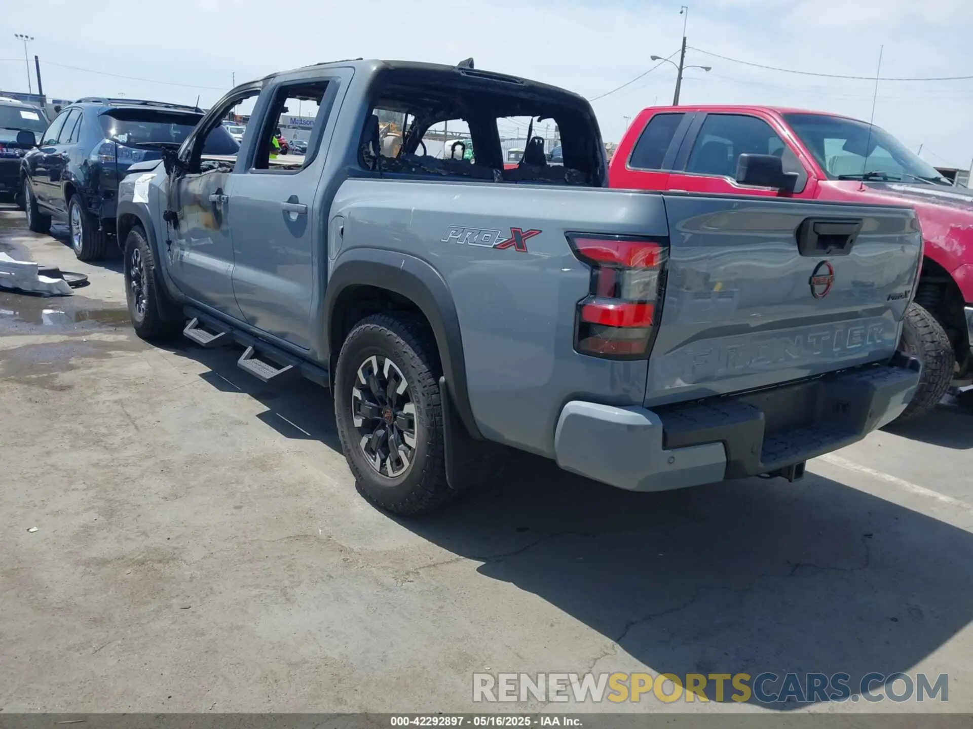 3 Photograph of a damaged car 1N6ED1EJ7RN602179 NISSAN FRONTIER 2024