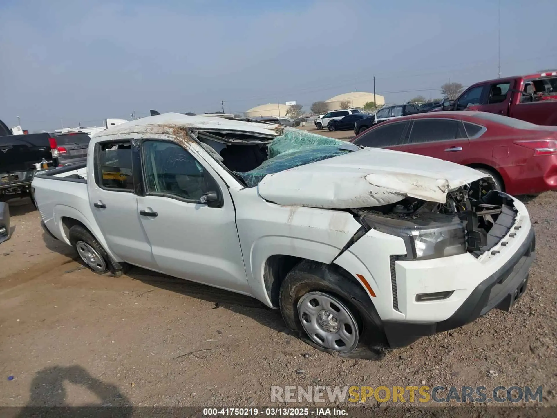 13 Photograph of a damaged car 1N6ED1EJ8RN638222 NISSAN FRONTIER 2024