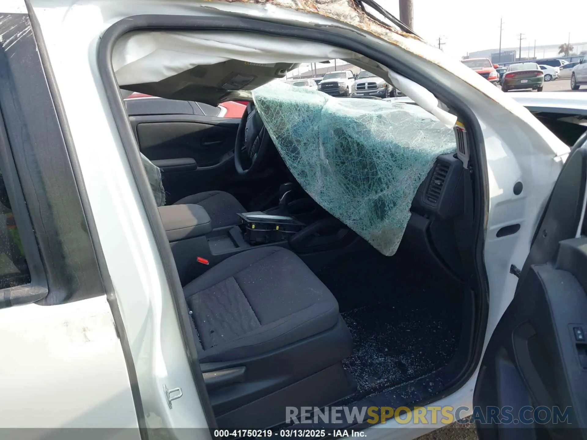 5 Photograph of a damaged car 1N6ED1EJ8RN638222 NISSAN FRONTIER 2024
