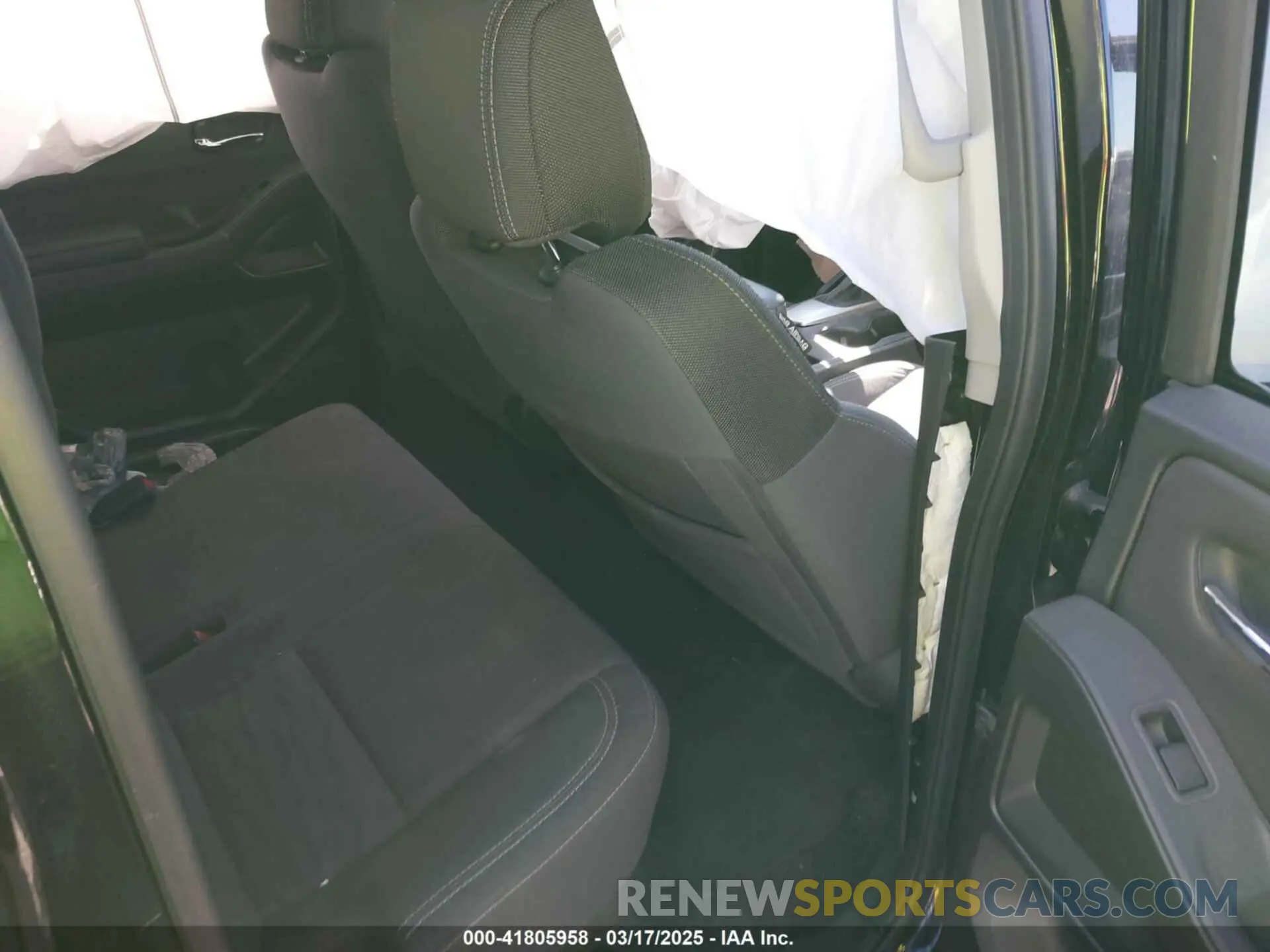 8 Photograph of a damaged car 1N6ED1EJ8RN650418 NISSAN FRONTIER 2024