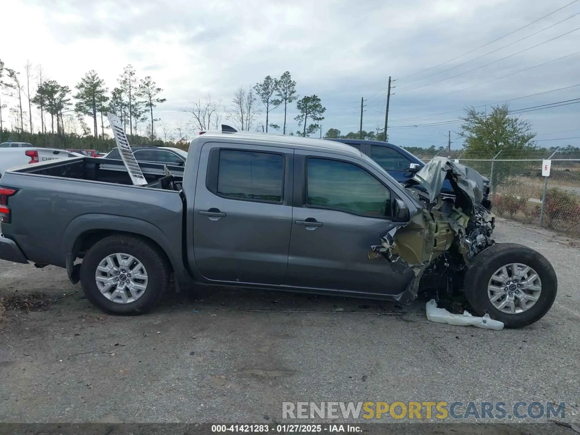 12 Photograph of a damaged car 1N6ED1EJ9RN655921 NISSAN FRONTIER 2024