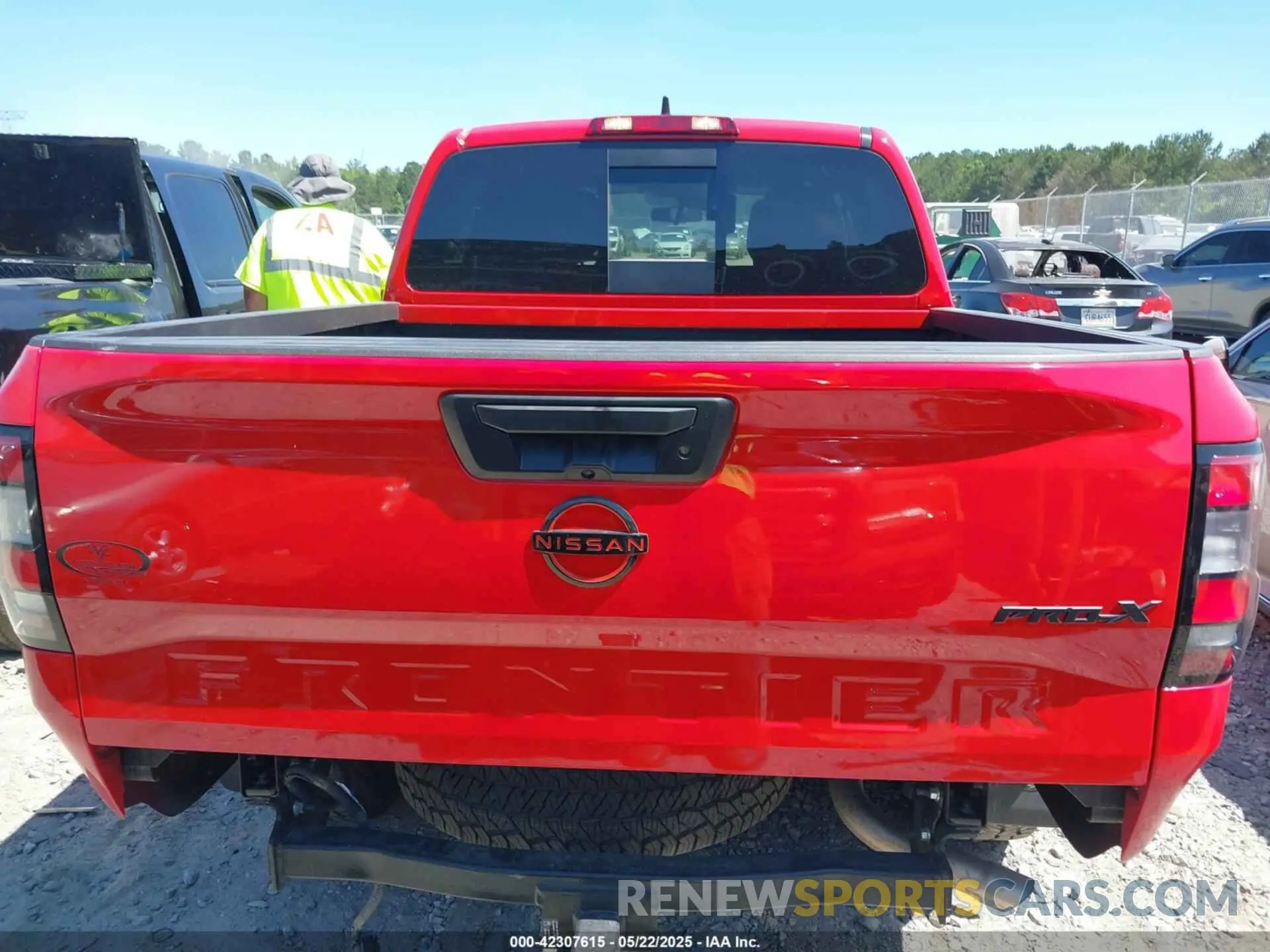 17 Photograph of a damaged car 1N6ED1EJXRN625455 NISSAN FRONTIER 2024