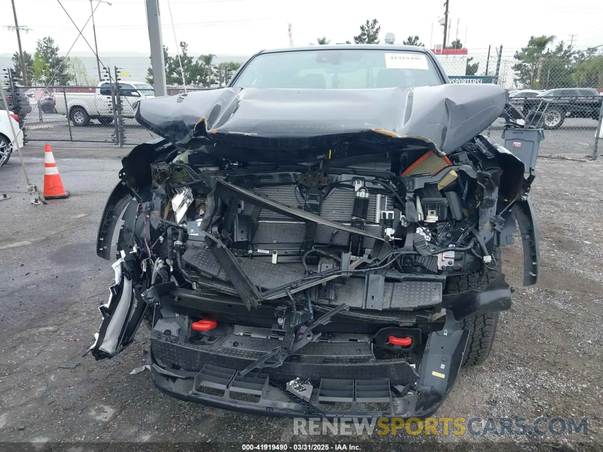 13 Photograph of a damaged car 1N6ED1EK0RN654245 NISSAN FRONTIER 2024