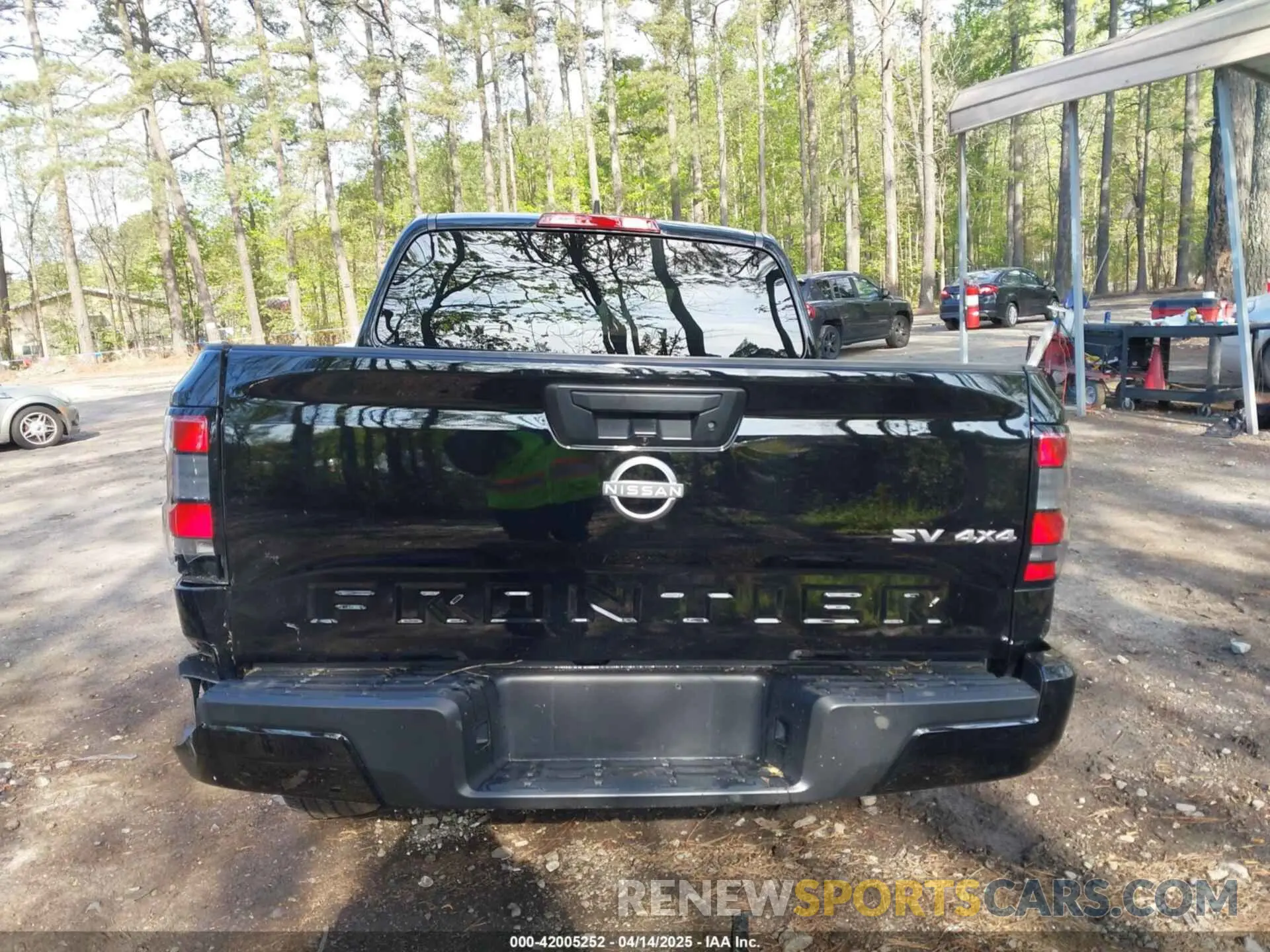 16 Photograph of a damaged car 1N6ED1EK1RN607600 NISSAN FRONTIER 2024