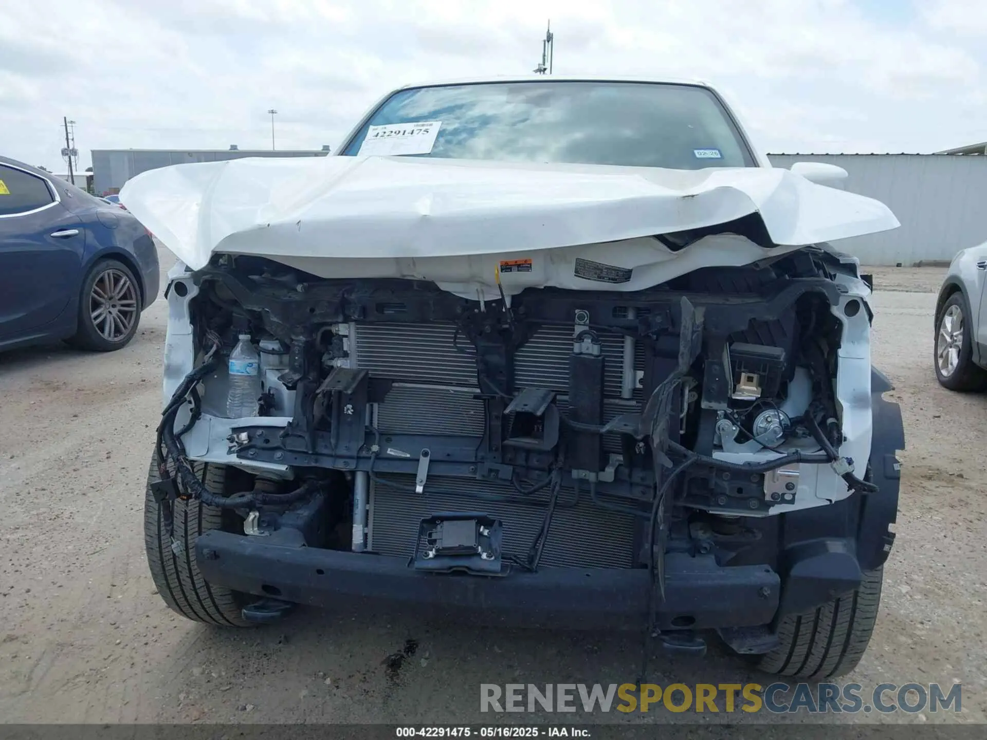 13 Photograph of a damaged car 1N6ED1EK1RN626812 NISSAN FRONTIER 2024