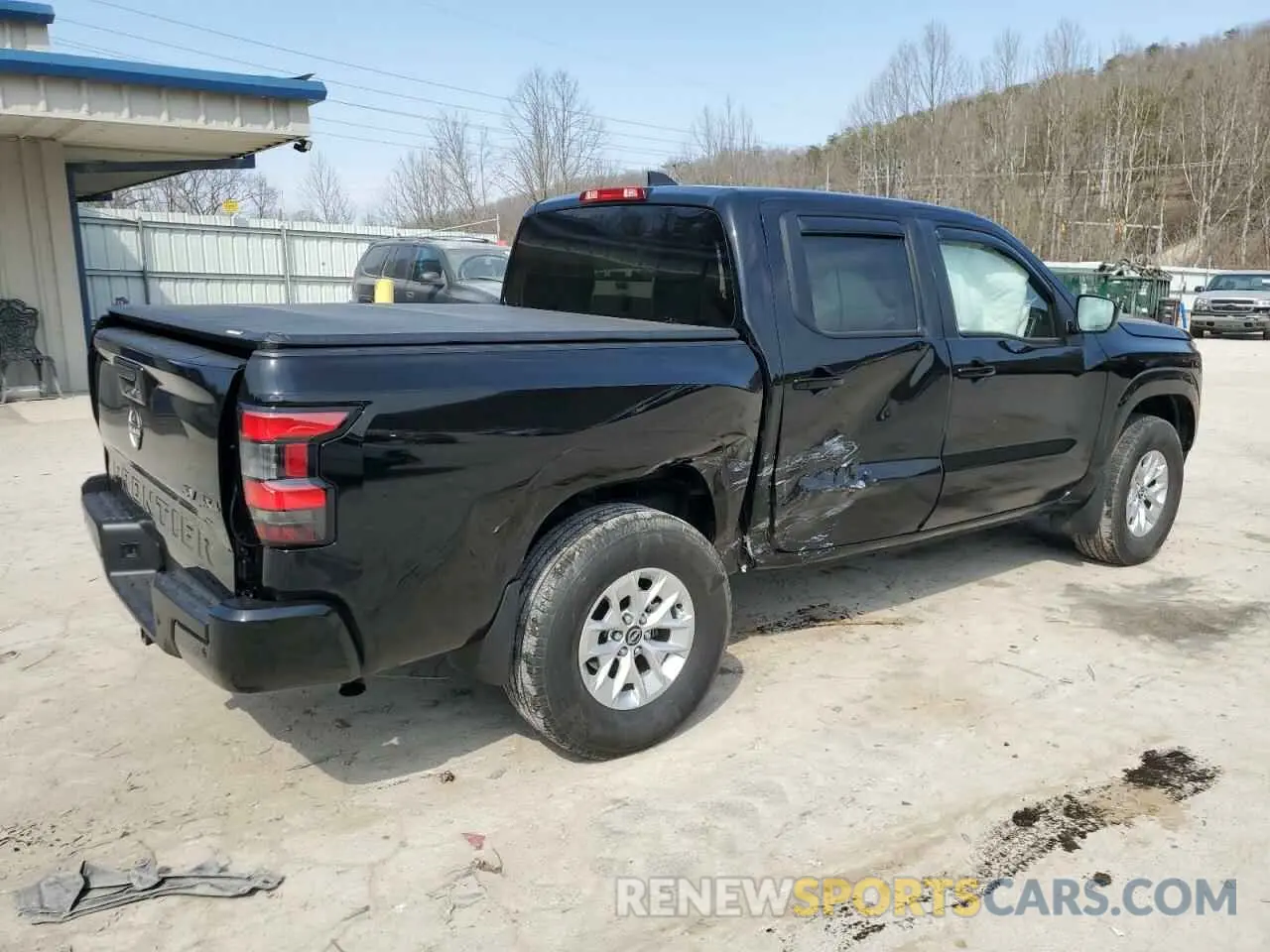3 Photograph of a damaged car 1N6ED1EK2RN613289 NISSAN FRONTIER 2024