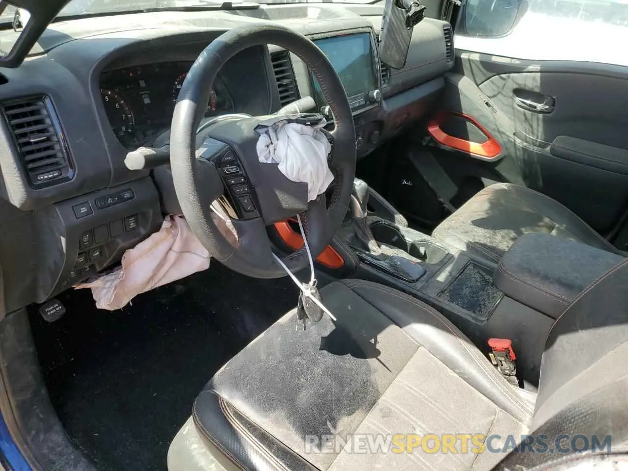 8 Photograph of a damaged car 1N6ED1EK5RN628918 NISSAN FRONTIER 2024
