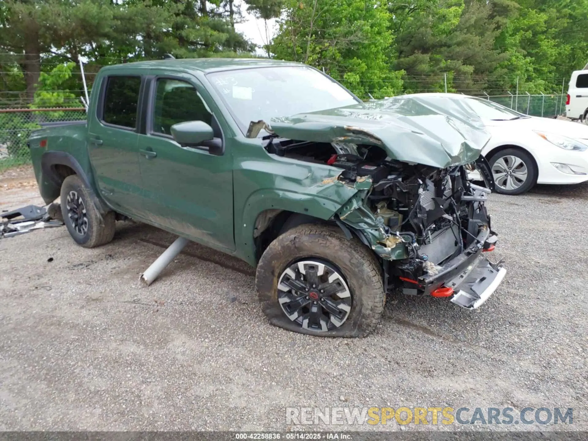 1 Photograph of a damaged car 1N6ED1EK5RN660090 NISSAN FRONTIER 2024