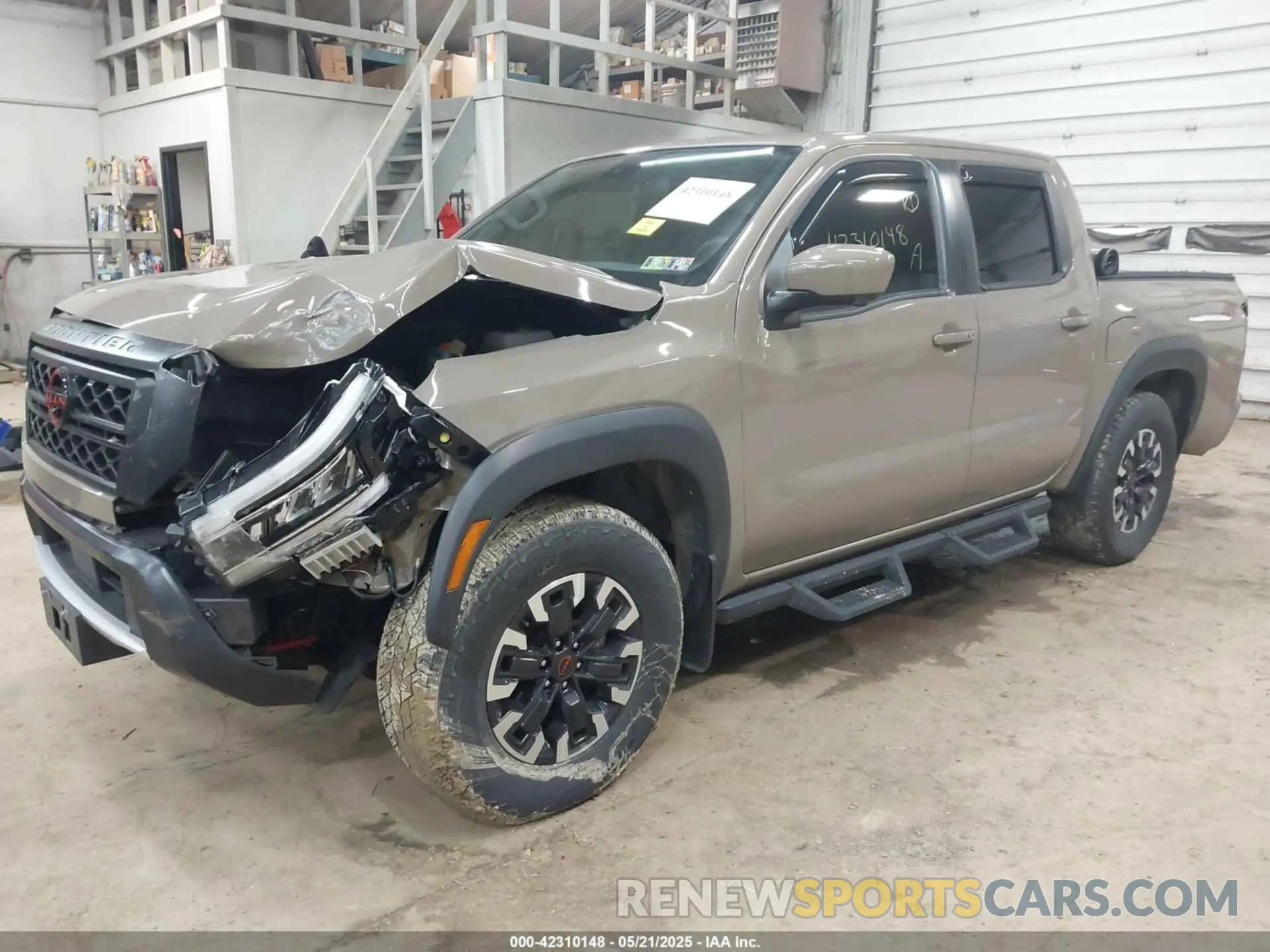 2 Photograph of a damaged car 1N6ED1EK8RN613989 NISSAN FRONTIER 2024