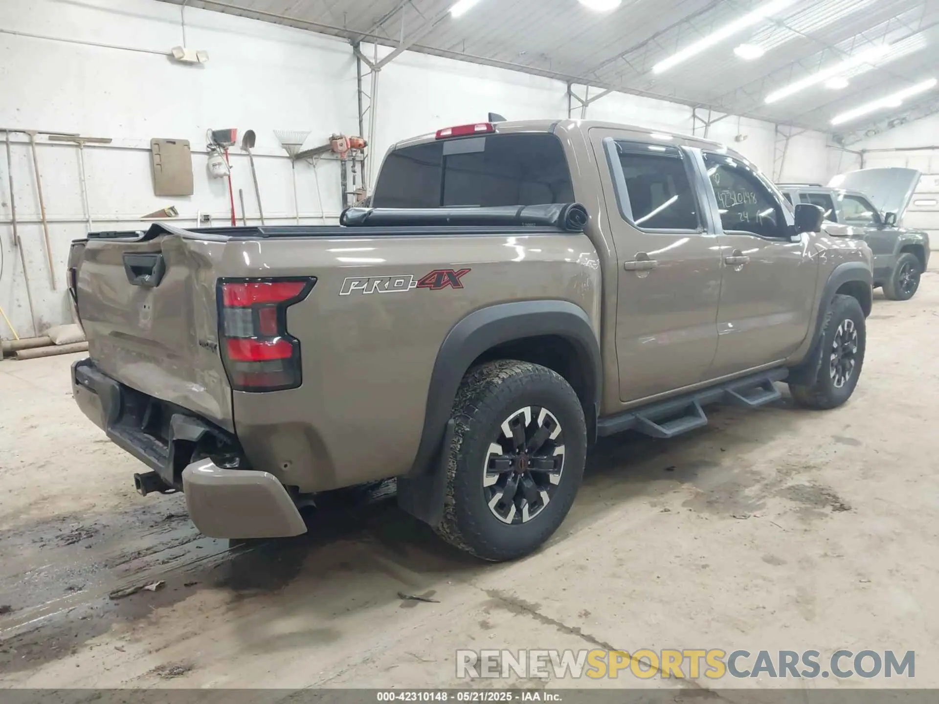 4 Photograph of a damaged car 1N6ED1EK8RN613989 NISSAN FRONTIER 2024