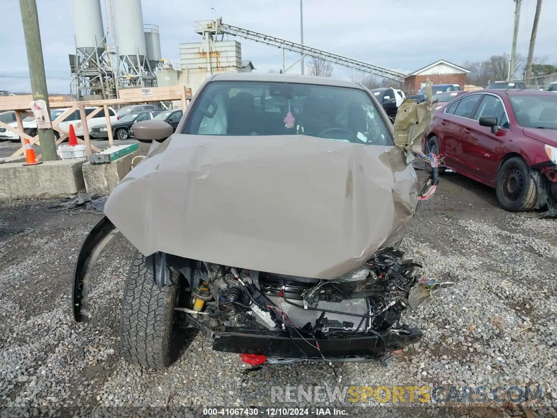 13 Photograph of a damaged car 1N6ED1EK9RN617100 NISSAN FRONTIER 2024