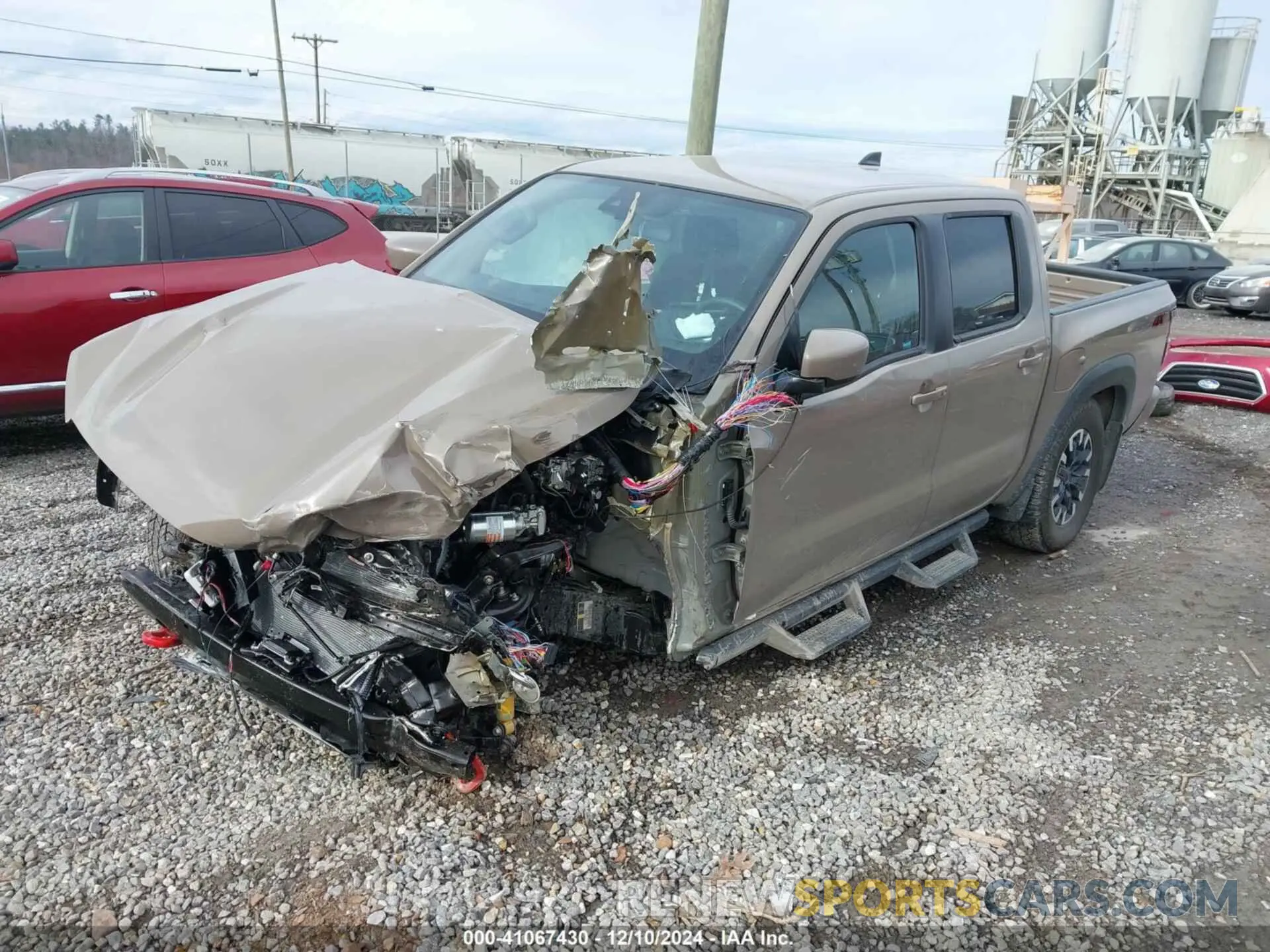 2 Photograph of a damaged car 1N6ED1EK9RN617100 NISSAN FRONTIER 2024