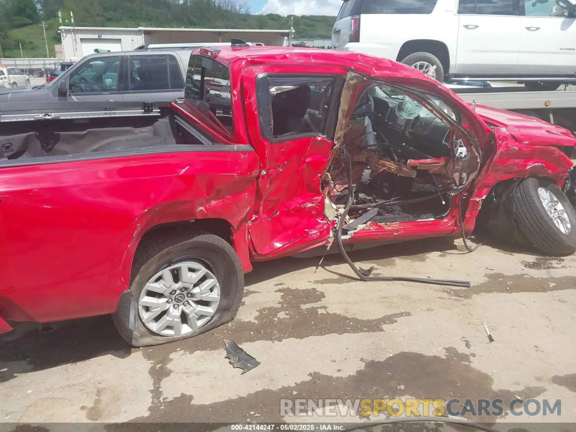 6 Photograph of a damaged car 1N6ED1EKXRN601679 NISSAN FRONTIER 2024