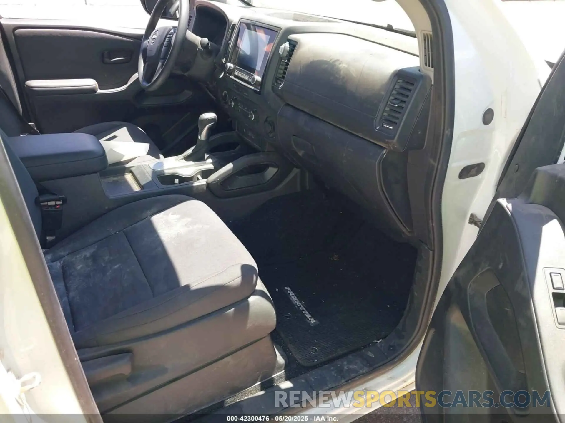 5 Photograph of a damaged car 1N6ED1EKXRN639686 NISSAN FRONTIER 2024