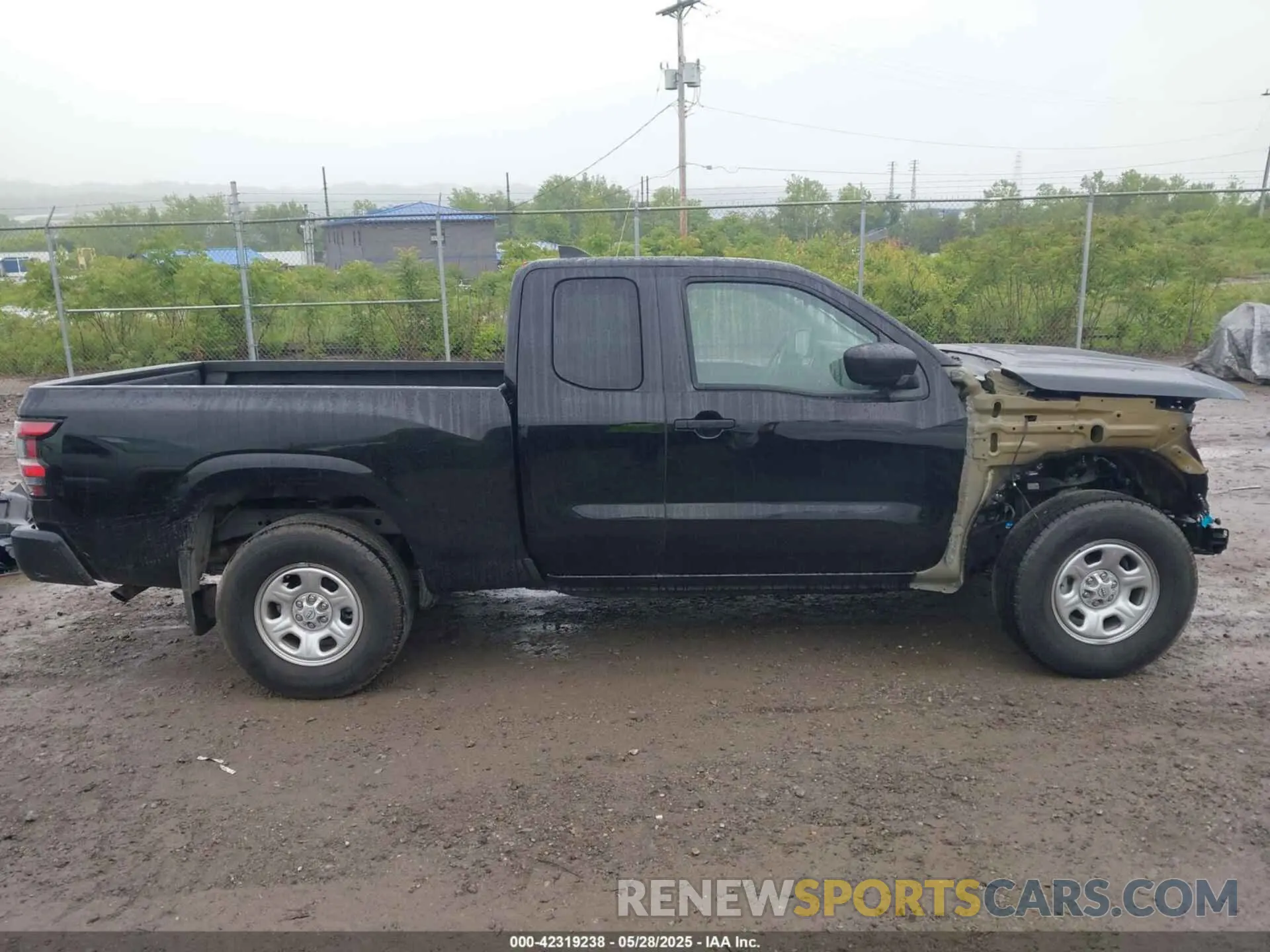14 Photograph of a damaged car 1N6ED1CM6SN622362 NISSAN FRONTIER 2025