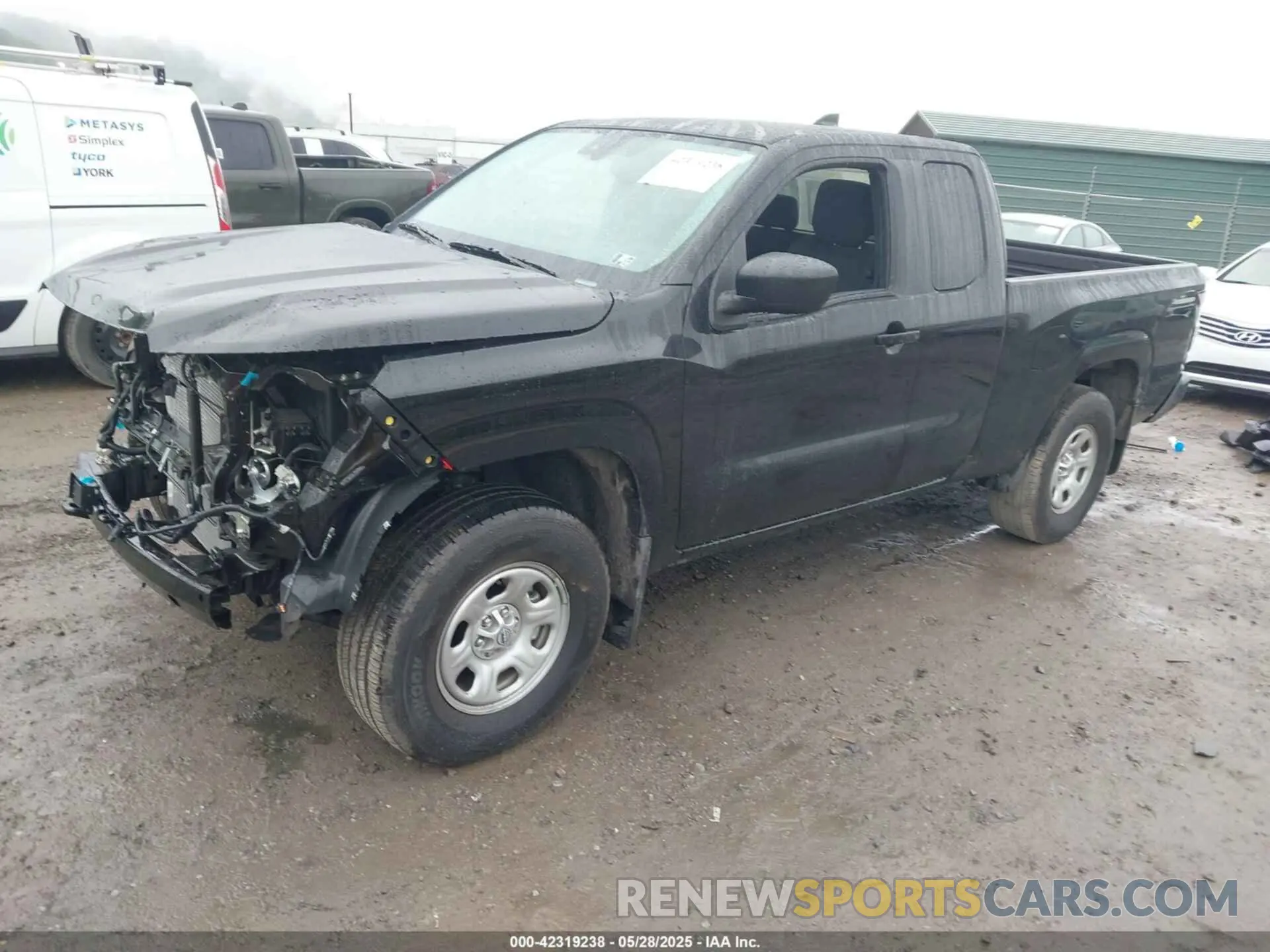 2 Photograph of a damaged car 1N6ED1CM6SN622362 NISSAN FRONTIER 2025