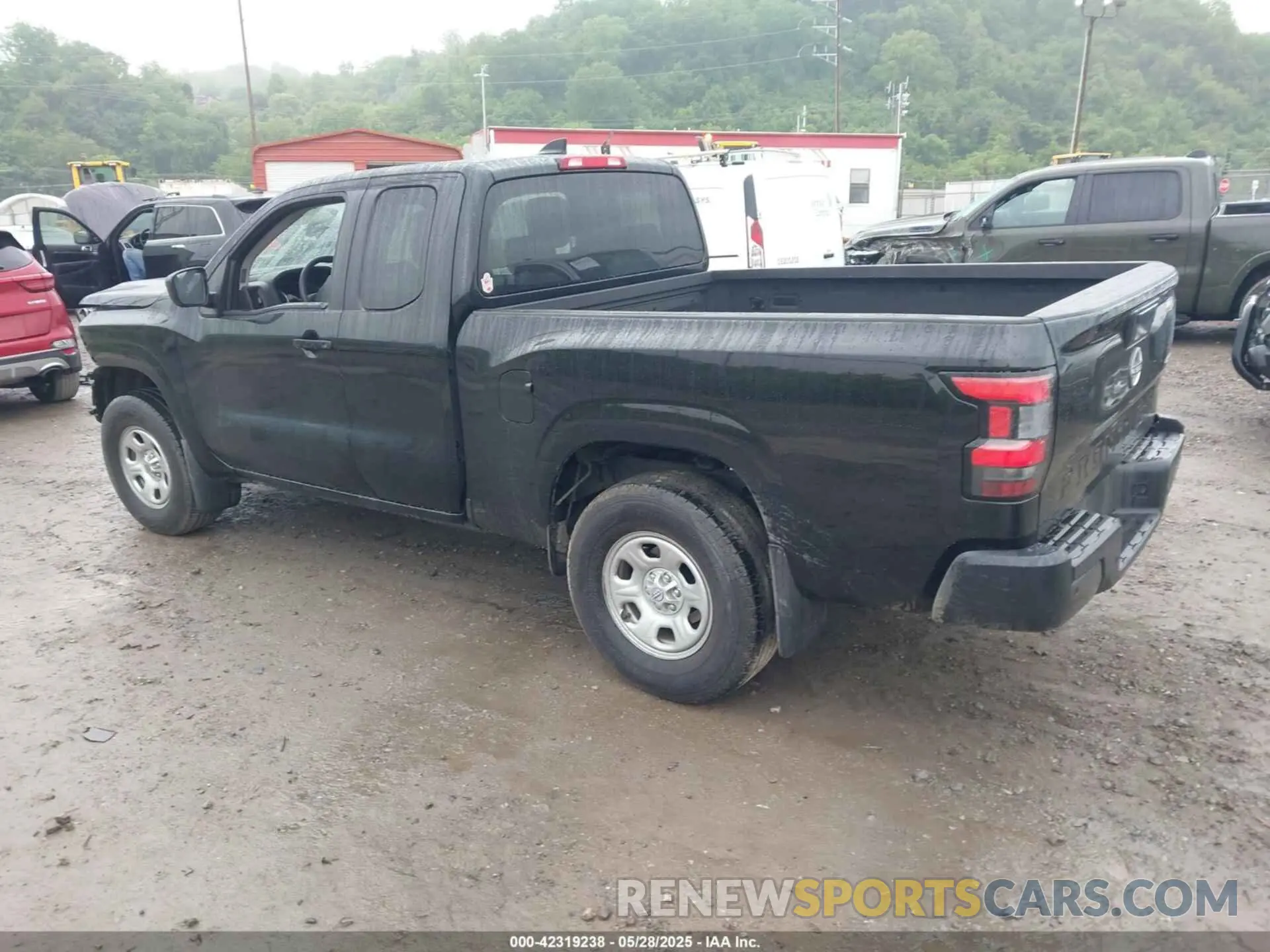 3 Photograph of a damaged car 1N6ED1CM6SN622362 NISSAN FRONTIER 2025