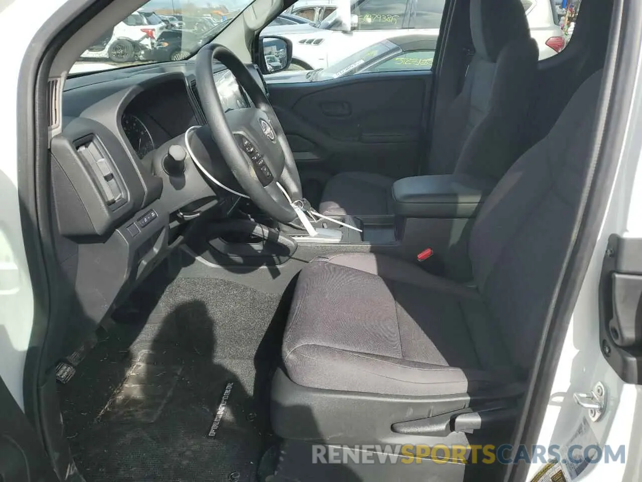7 Photograph of a damaged car 1N6ED1CMXSN623529 NISSAN FRONTIER 2025