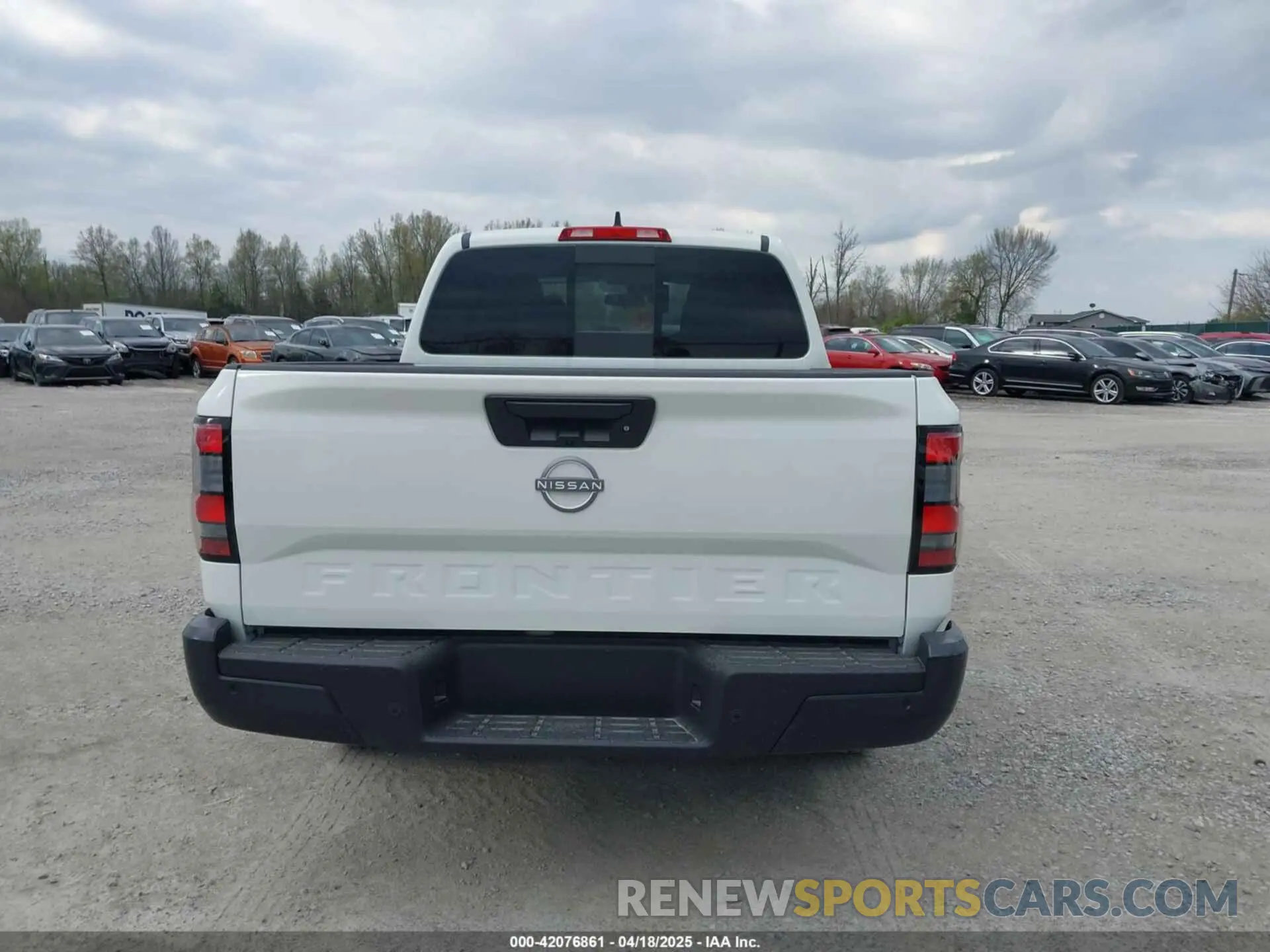 16 Photograph of a damaged car 1N6ED1EJ3SN629286 NISSAN FRONTIER 2025