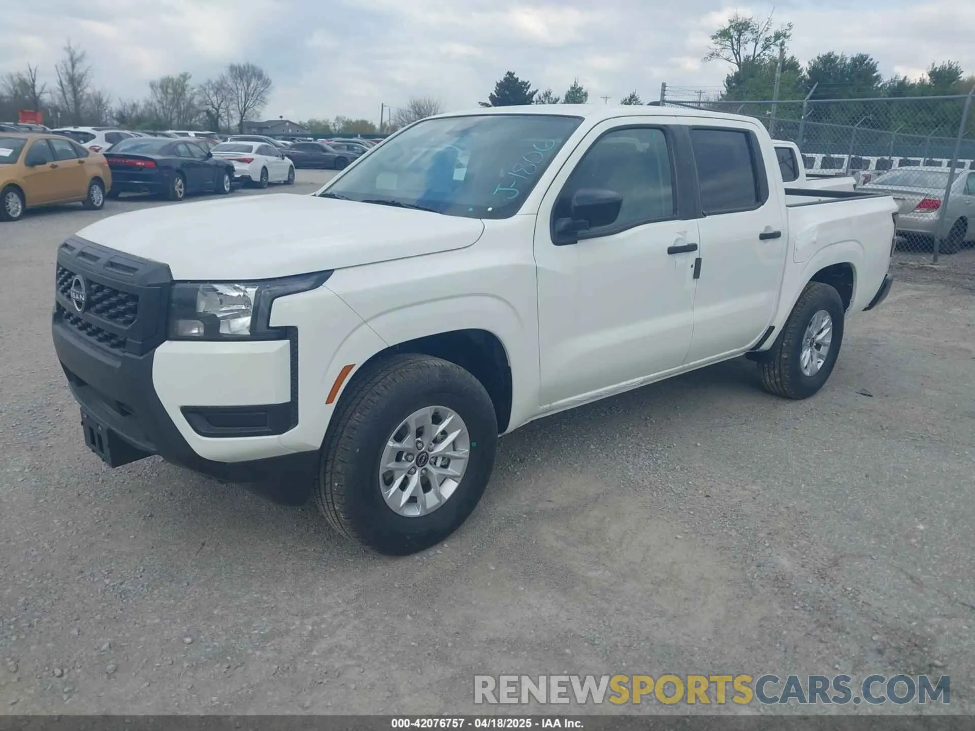2 Photograph of a damaged car 1N6ED1EJ5SN629337 NISSAN FRONTIER 2025