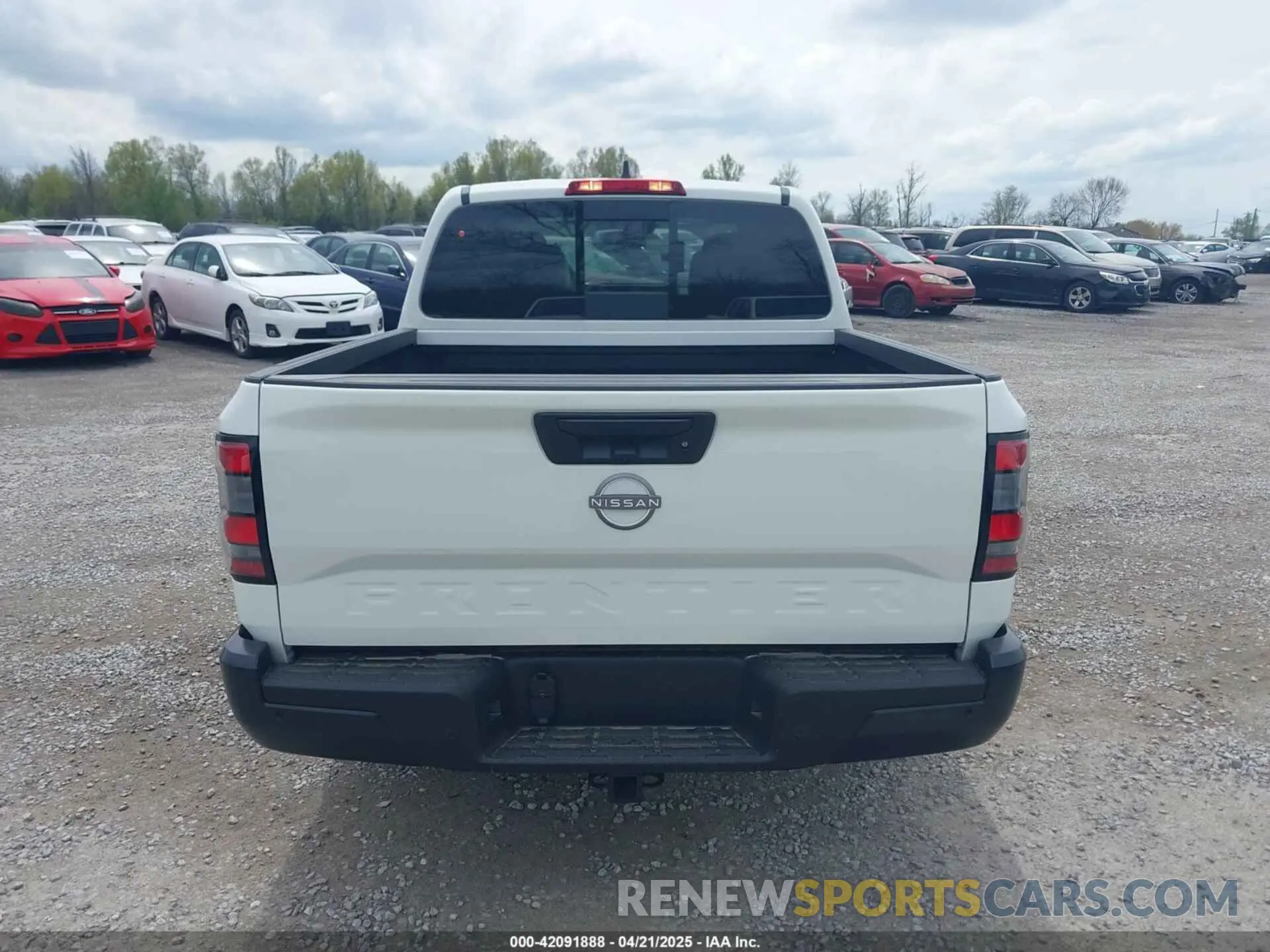 16 Photograph of a damaged car 1N6ED1EJ6SN629685 NISSAN FRONTIER 2025