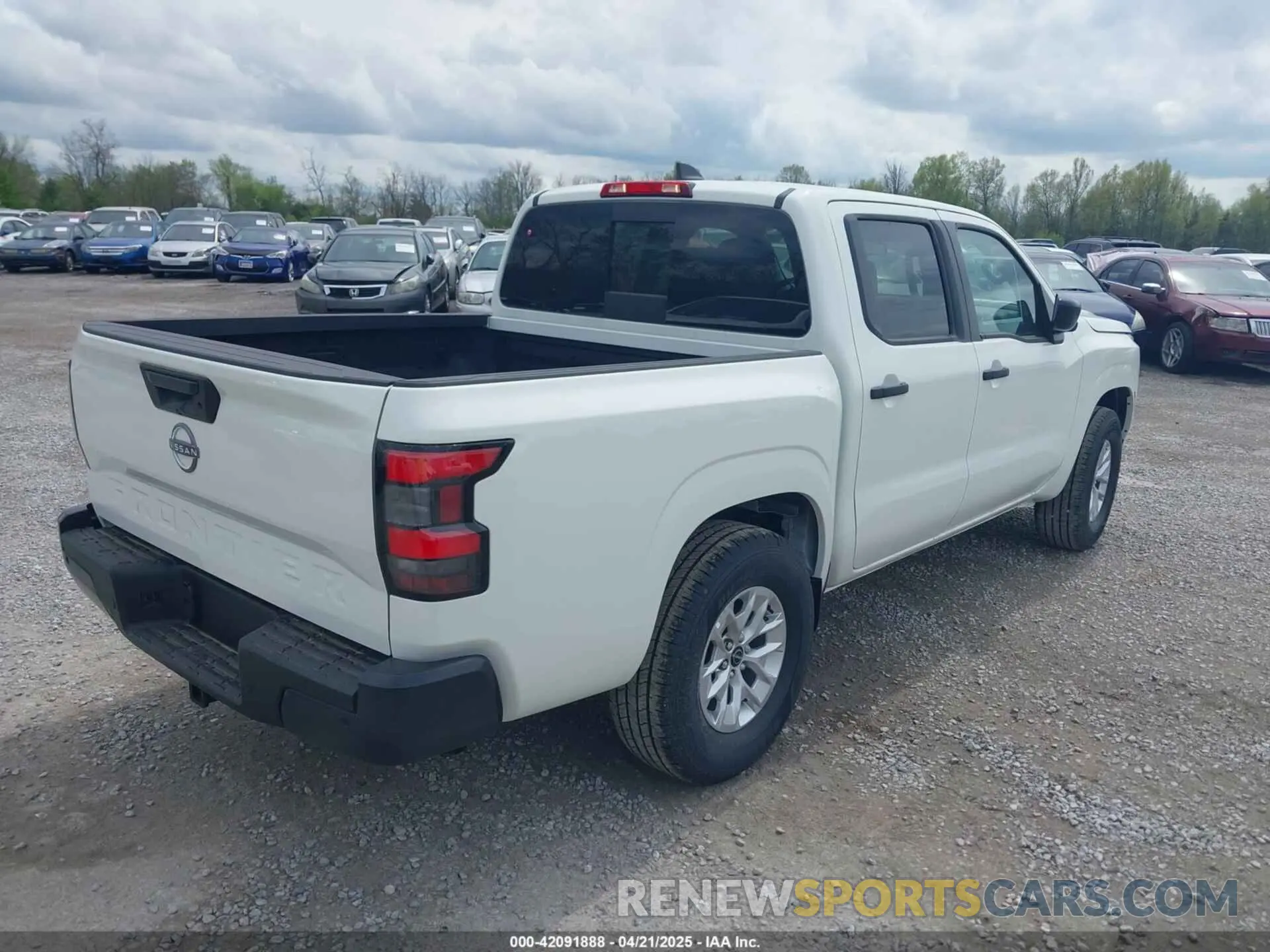 4 Photograph of a damaged car 1N6ED1EJ6SN629685 NISSAN FRONTIER 2025