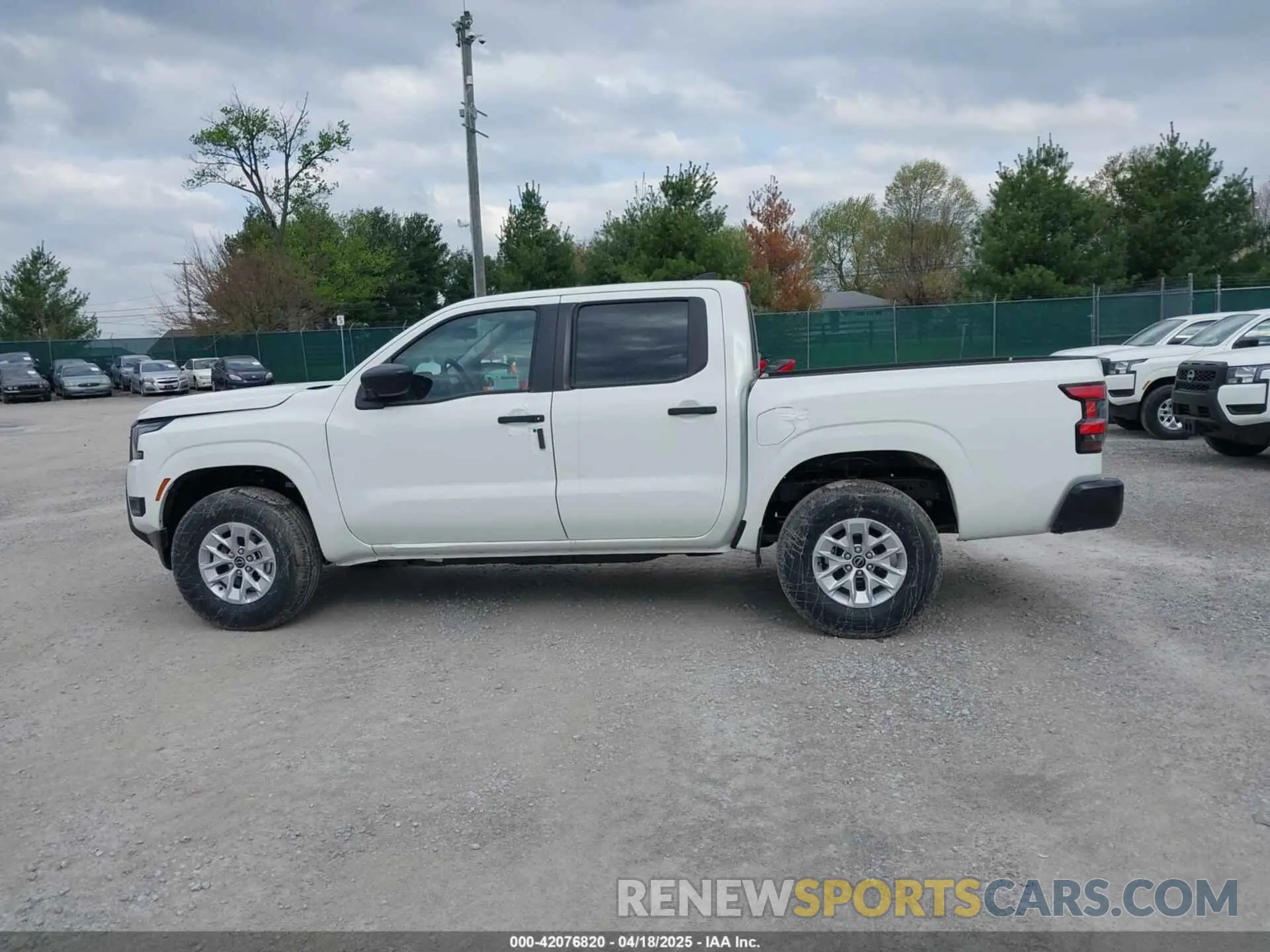 14 Photograph of a damaged car 1N6ED1EK0SN630422 NISSAN FRONTIER 2025