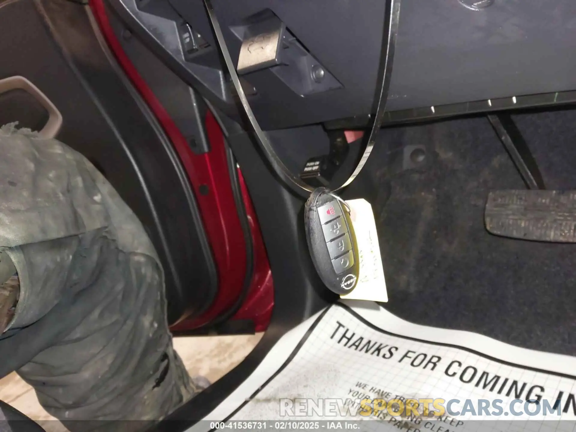 11 Photograph of a damaged car 1N6ED1EK2SN608647 NISSAN FRONTIER 2025