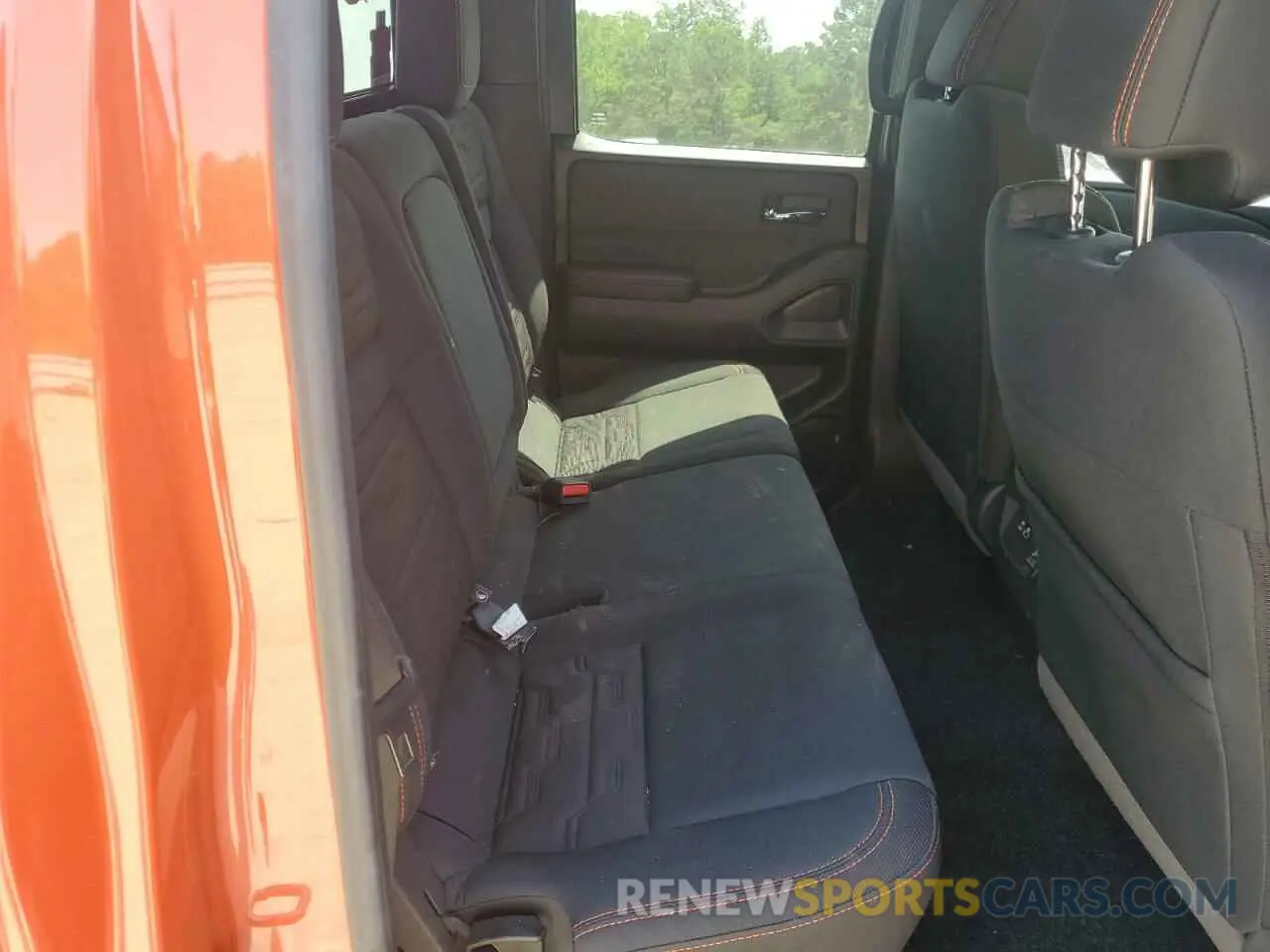10 Photograph of a damaged car 1N6ED1EK6SN621515 NISSAN FRONTIER 2025