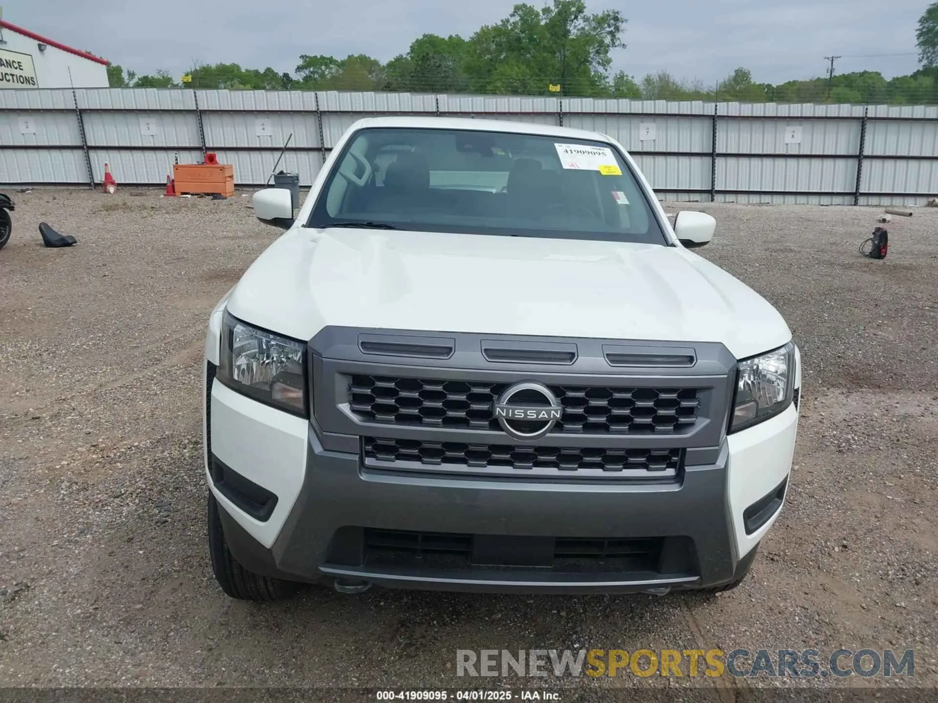 13 Photograph of a damaged car 1N6ED1EKXSN608668 NISSAN FRONTIER 2025